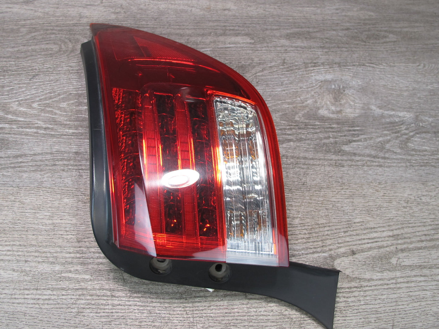 10-13 Lexus IS350 IS250 Convertible Rear Right Side Outer Tail Light Lamp OEM
