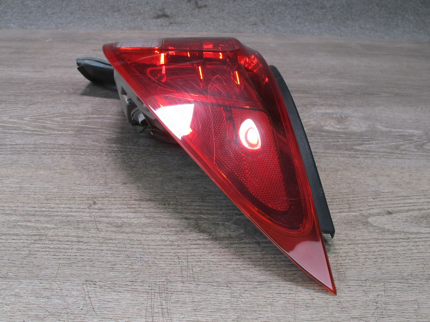 10-13 Lexus IS350 IS250 Convertible Rear Right Side Outer Tail Light Lamp OEM
