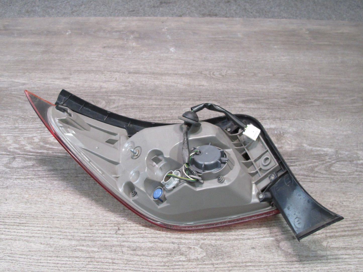 10-13 Lexus IS350 IS250 Convertible Rear Right Side Outer Tail Light Lamp OEM