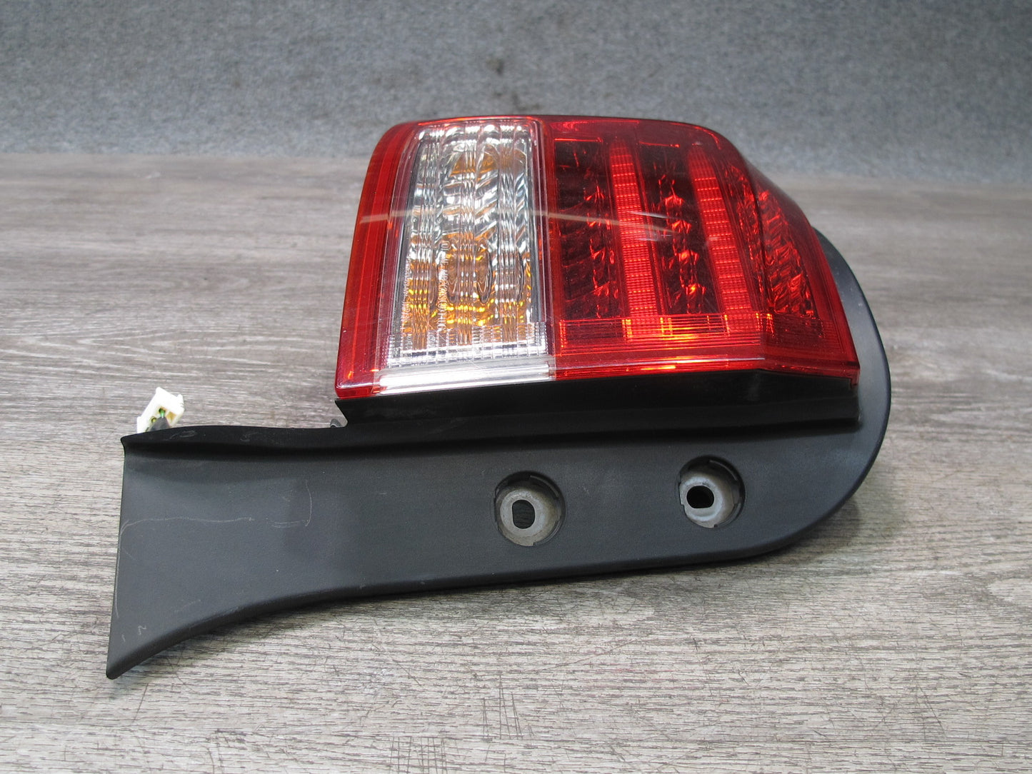 10-13 Lexus IS350 IS250 Convertible Rear Left Side Outer Tail Light Lamp OEM