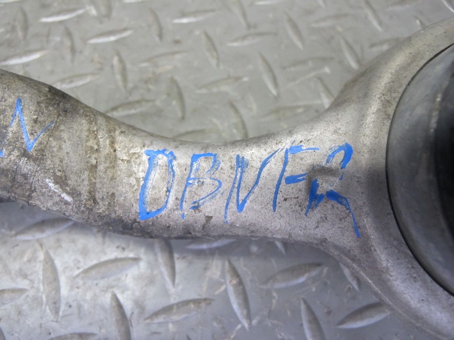 08-13 BMW E82 E88 135i RWD Set of 2 Front Right Suspension Control Arm OEM