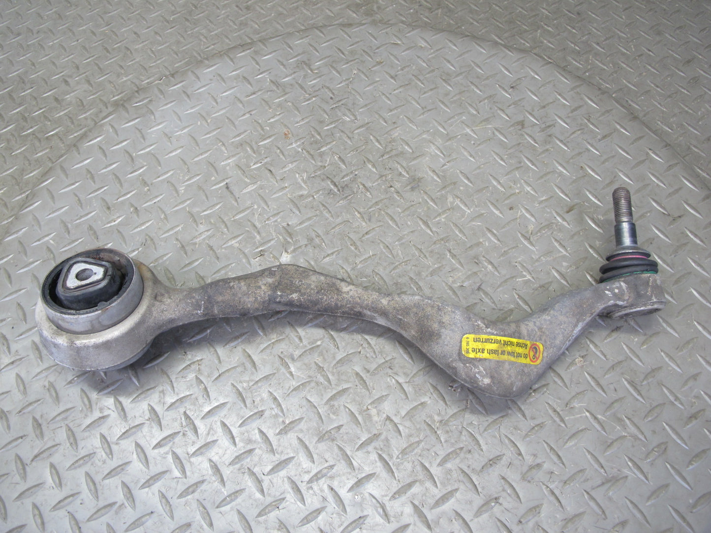 08-13 BMW E82 E88 135i RWD Set of 2 Front Right Suspension Control Arm OEM