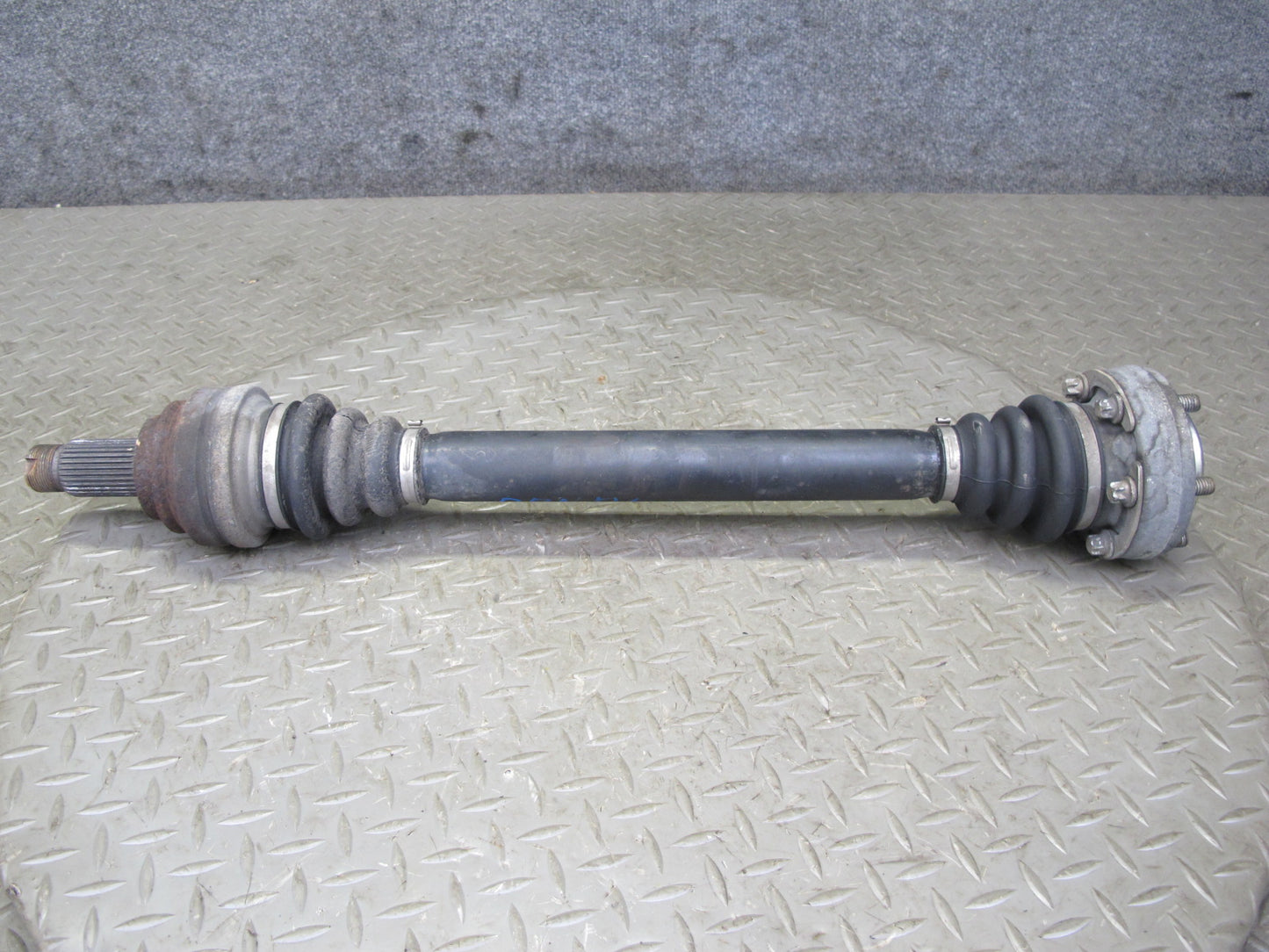 08-13 BMW E82 E88 135i N54 RWD A/T Rear Left Axle Shaft 7580325 OEM