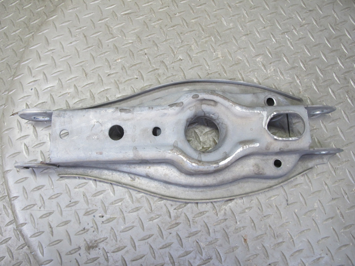 08-13 BMW E82 E88 135i Set of 5 Rear Left Suspension Control Arm OEM