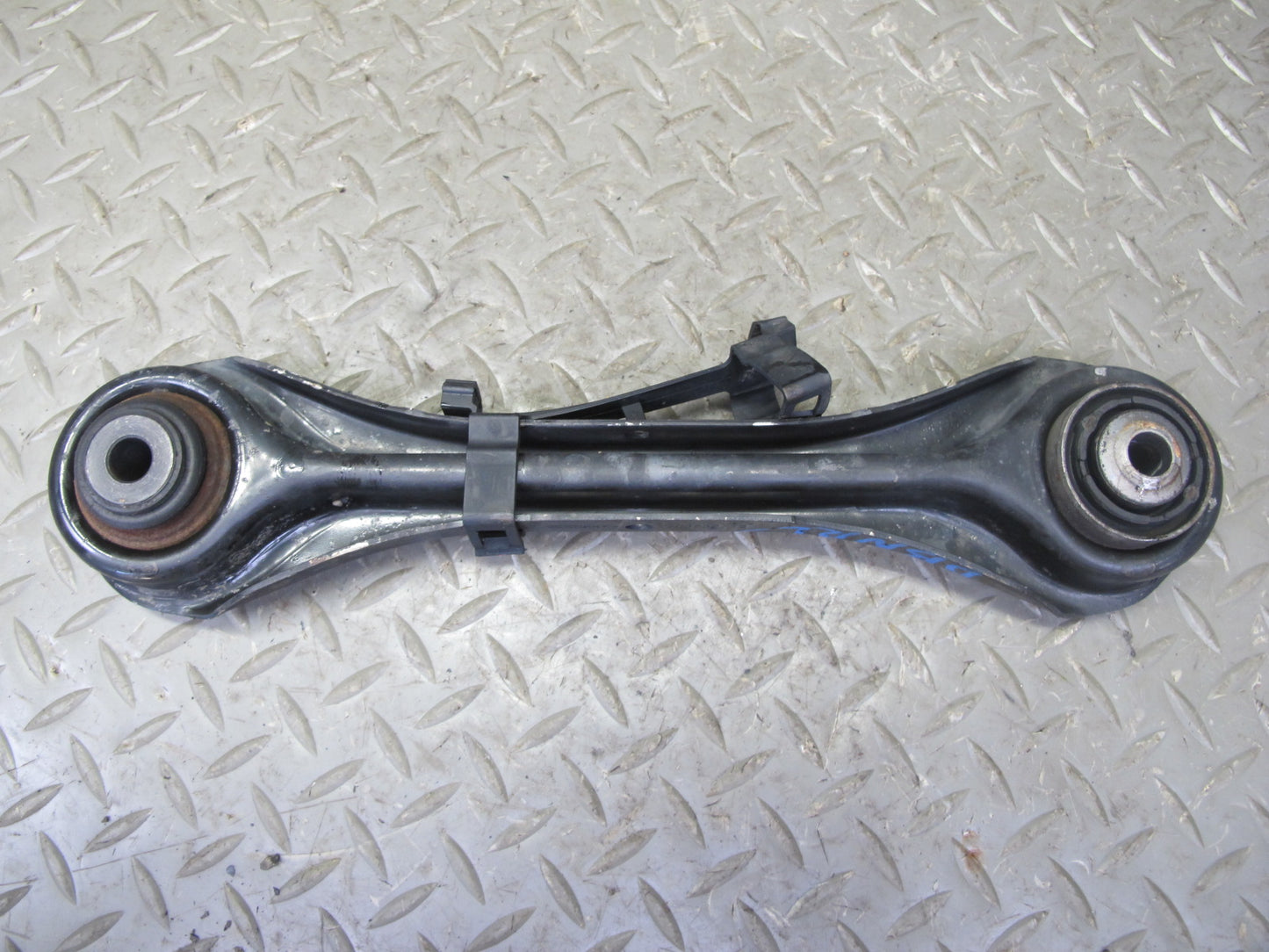 08-13 BMW E82 E88 135i Set of 5 Rear Left Suspension Control Arm OEM