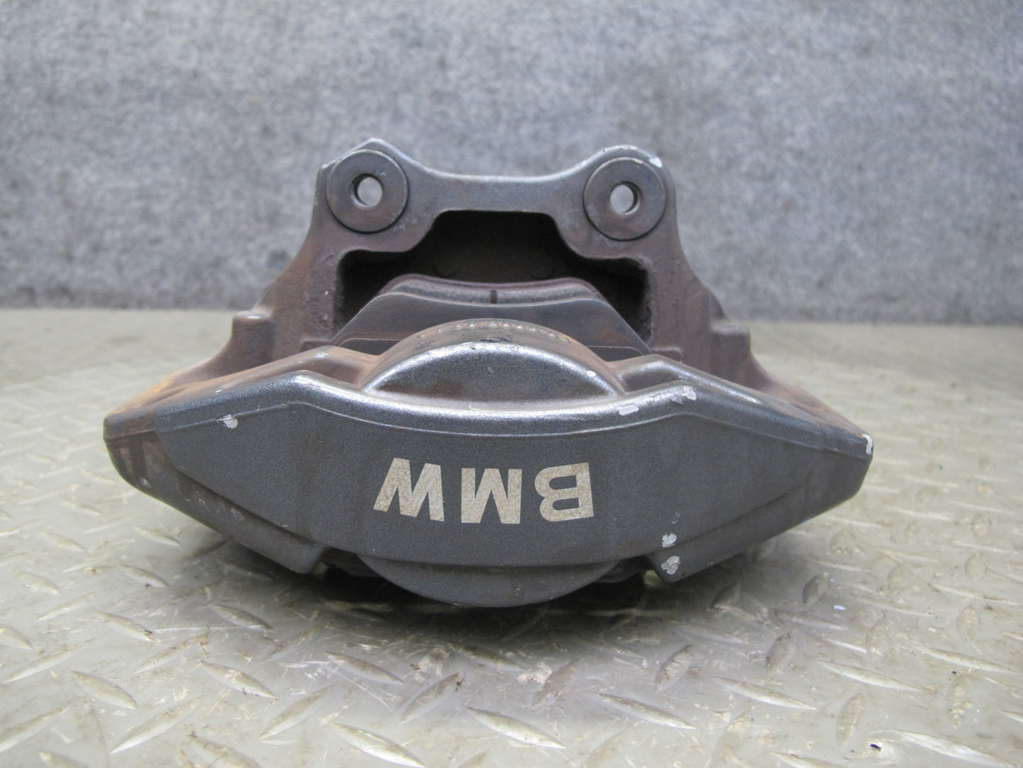 08-13 BMW E82 E88 135i RWD Set of 2 Rear Left & Right Brake Caliper Brembo OEM