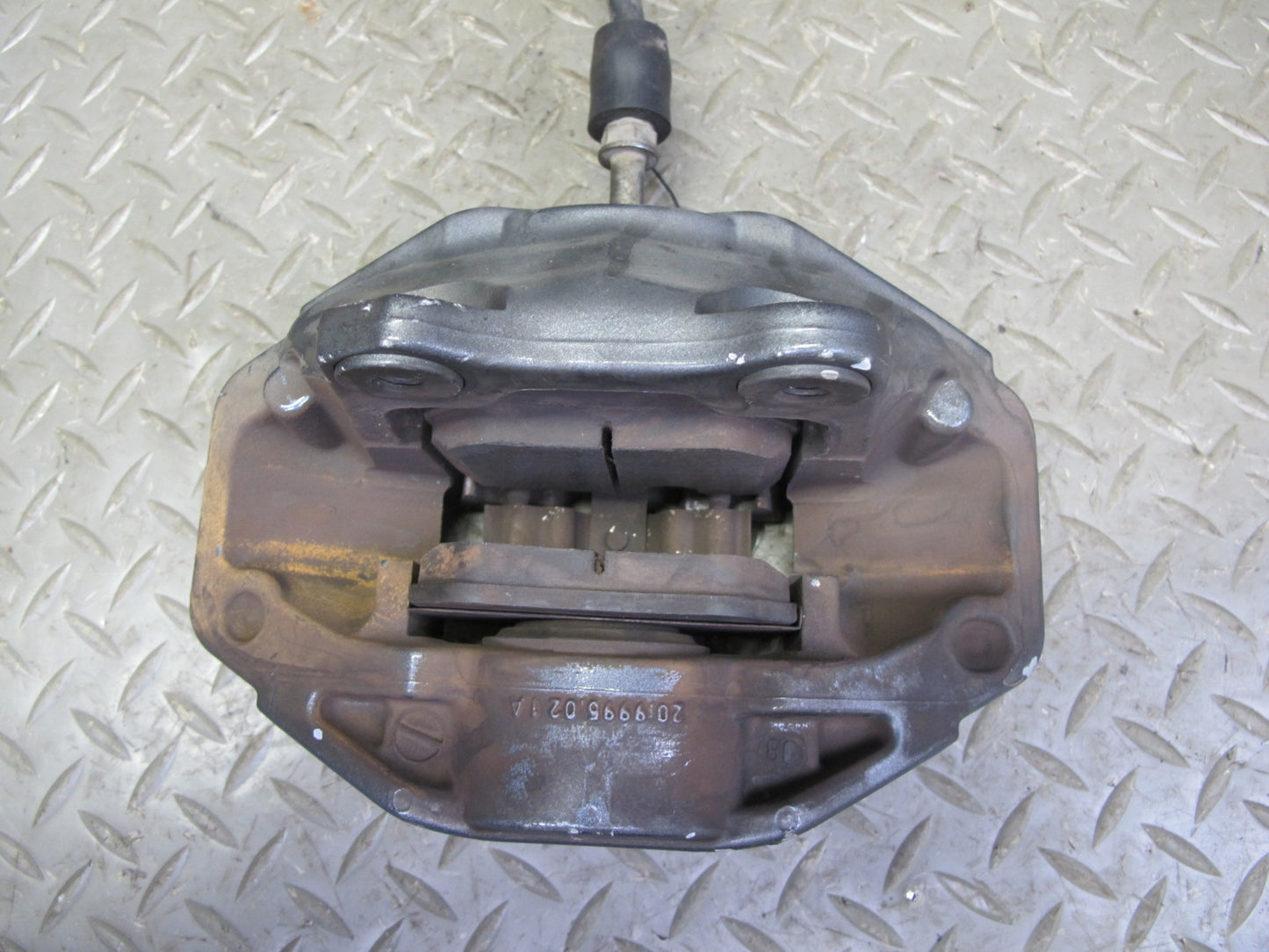 08-13 BMW E82 E88 135i RWD Set of 2 Rear Left & Right Brake Caliper Brembo OEM
