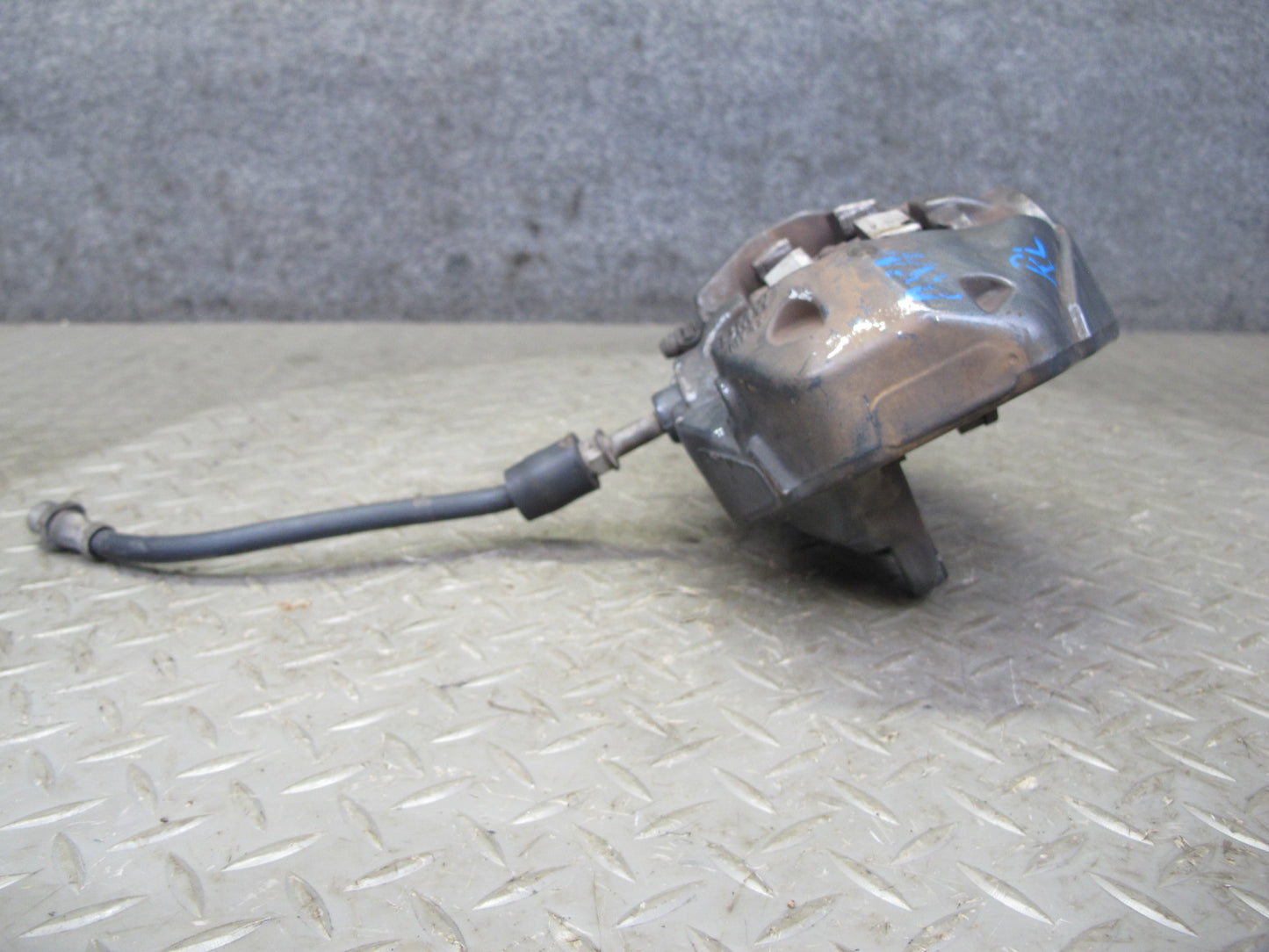 08-13 BMW E82 E88 135i RWD Set of 2 Rear Left & Right Brake Caliper Brembo OEM