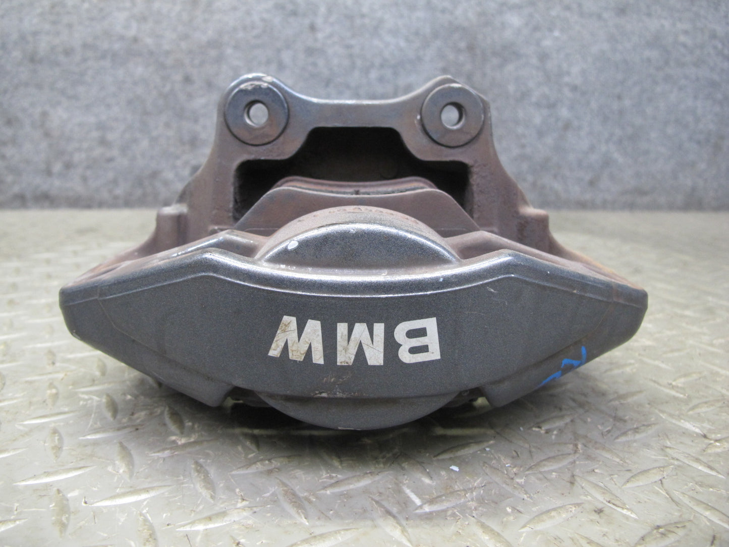 08-13 BMW E82 E88 135i RWD Set of 2 Rear Left & Right Brake Caliper Brembo OEM