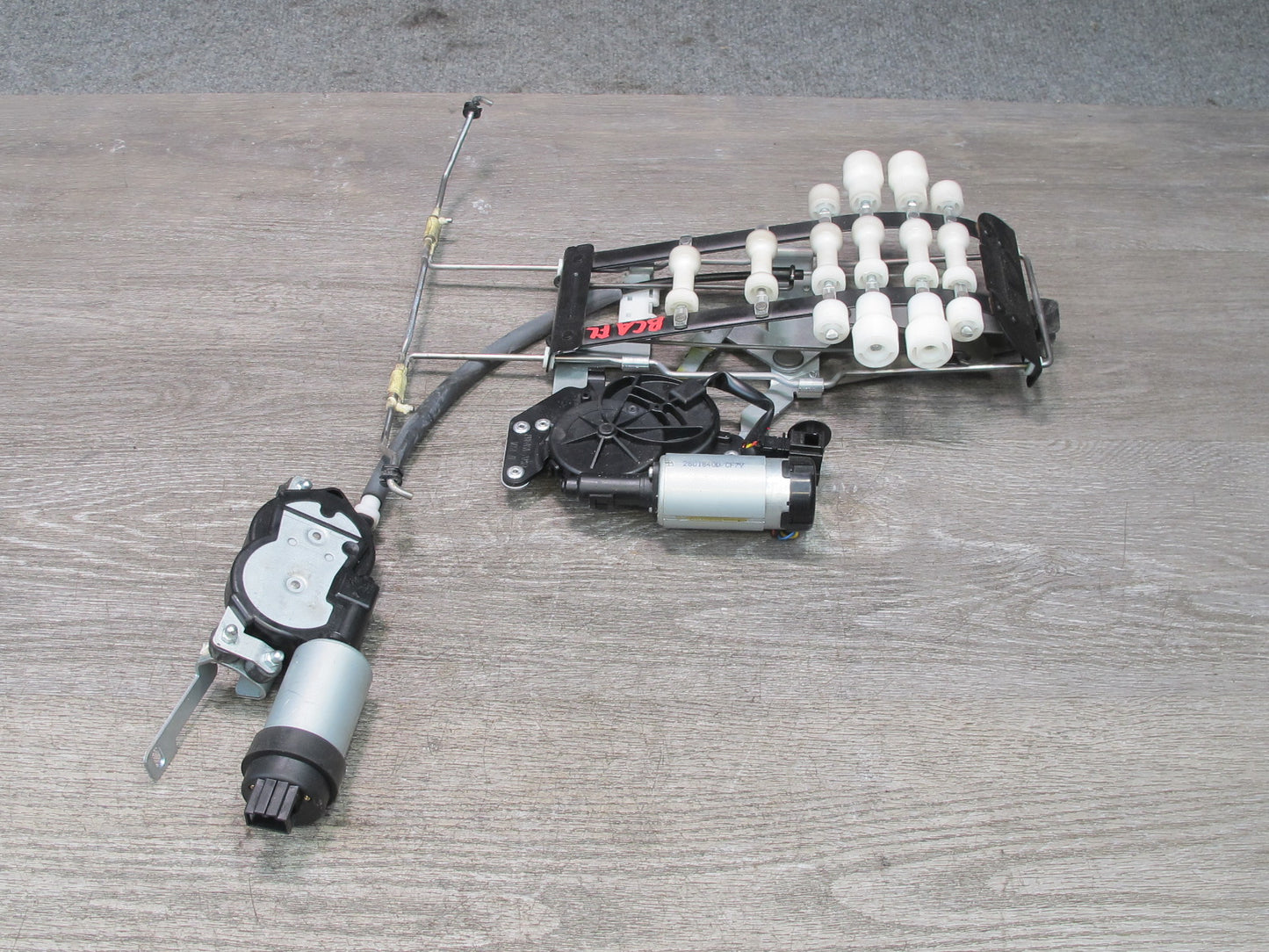 06-12 Bentley Continental Flying Spur Front Left Seat Motor Lumbar Control Set