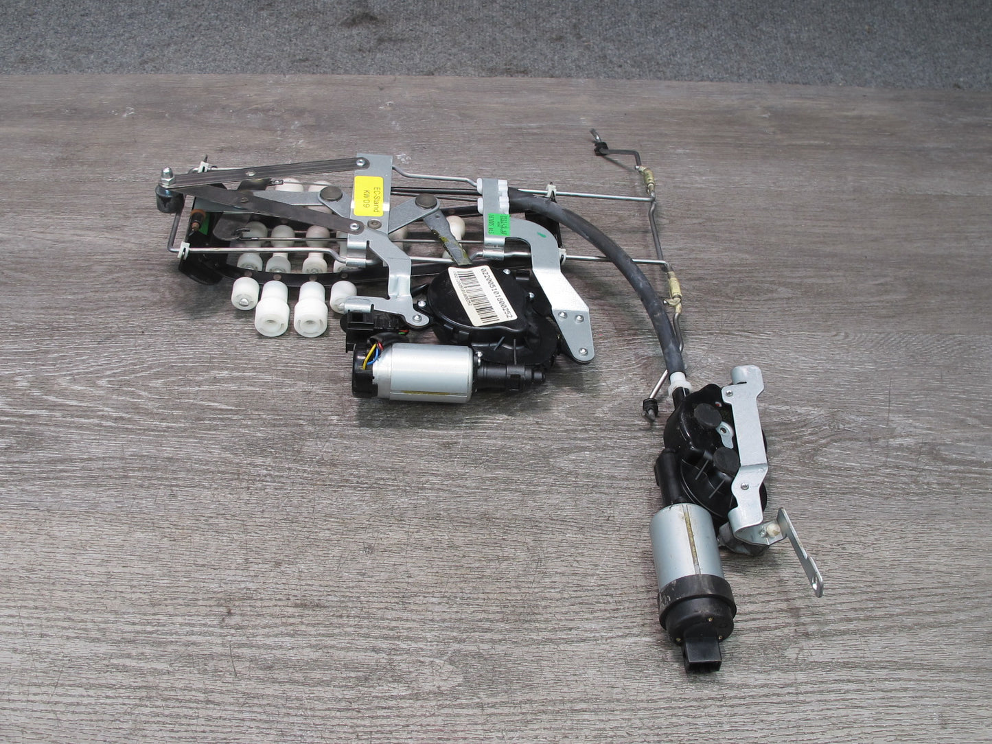 06-12 Bentley Continental Flying Spur Front Left Seat Motor Lumbar Control Set