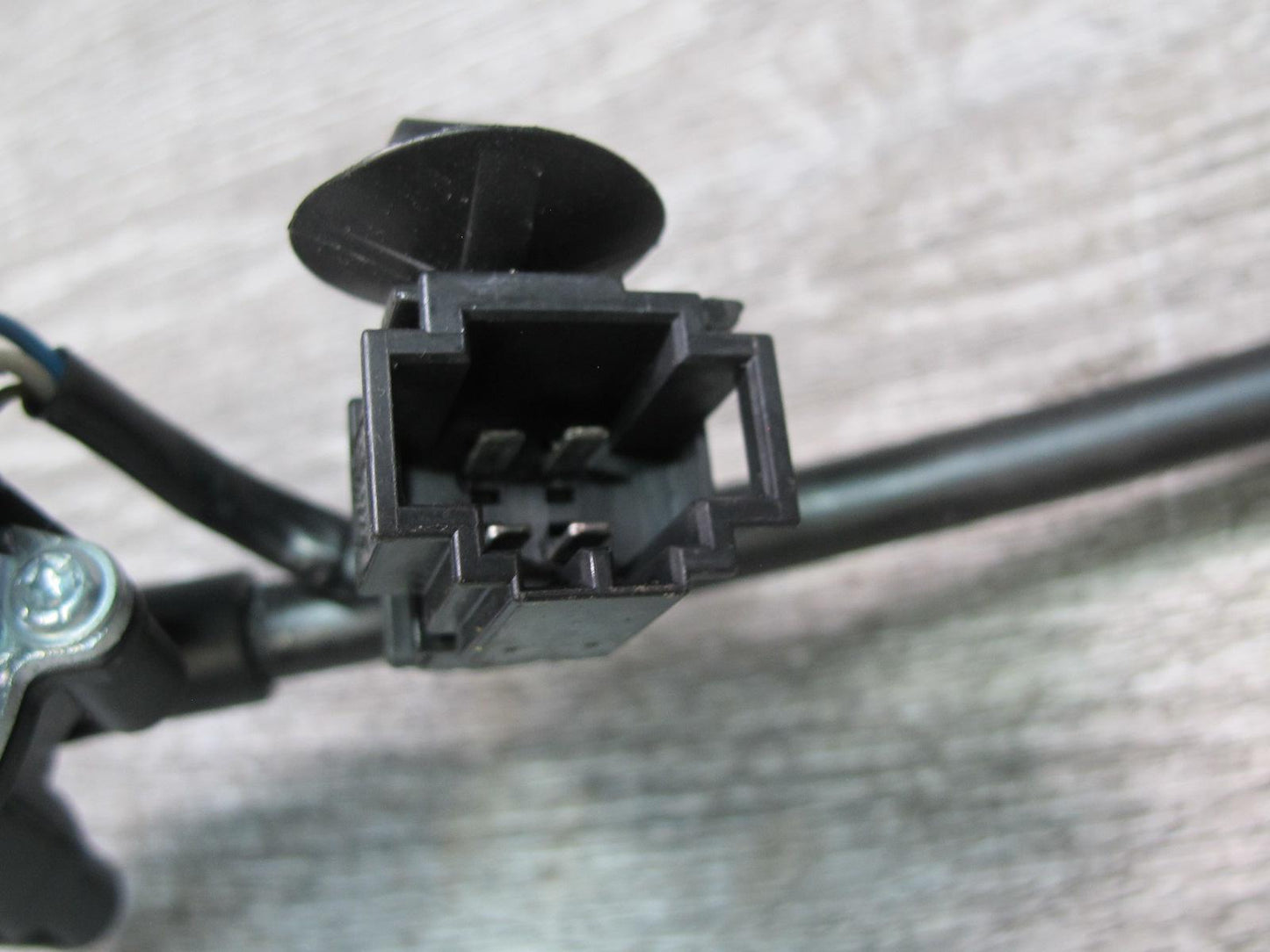 06-12 Bentley Continental Flying Spur Front Left Seat Motor Lumbar Control Set
