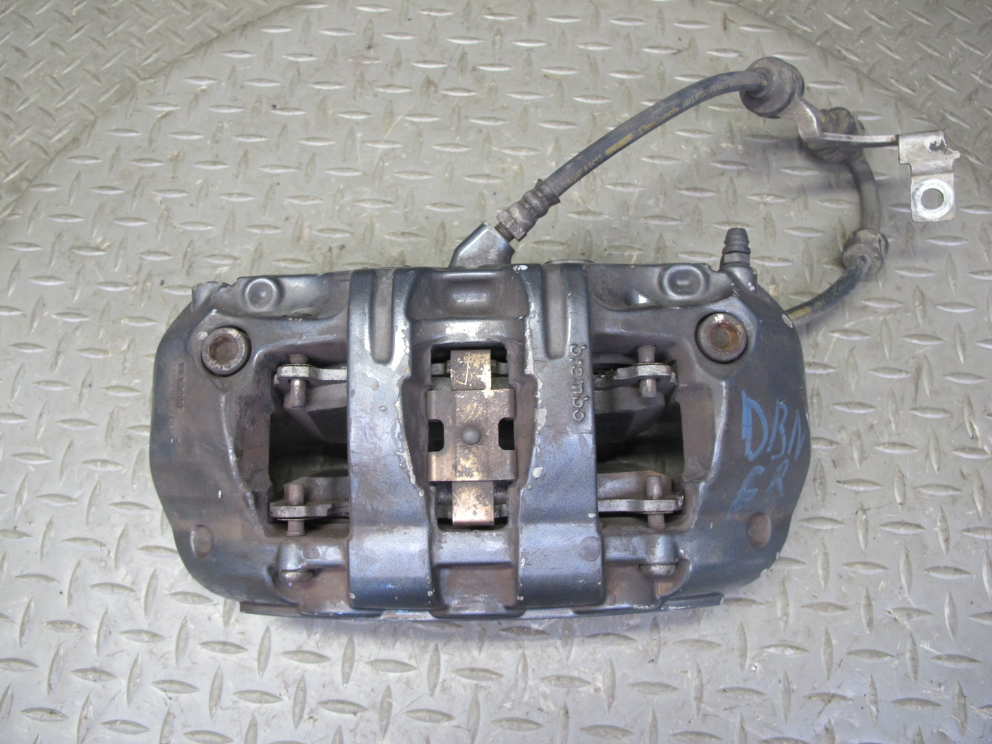 08-13 BMW E82 E88 135i RWD Set of 2 Front Left & Right Brake Caliper Brembo OEM