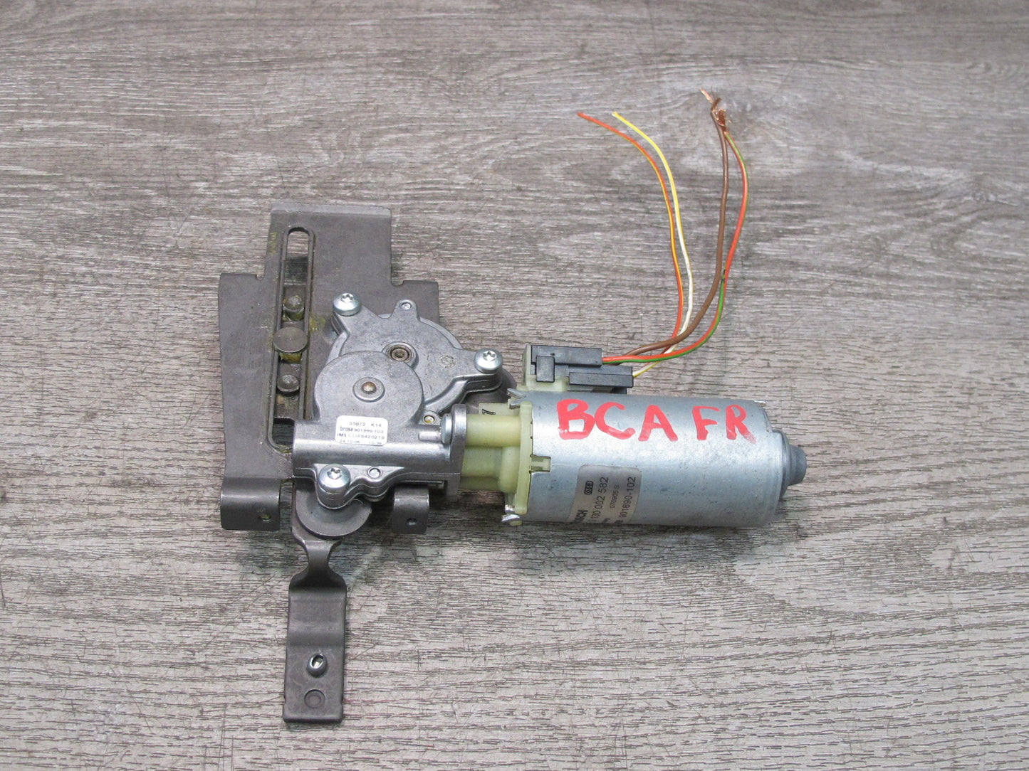 06-12 Bentley Continental Flying Spur Front Right Seat Motor Lumbar Control Set