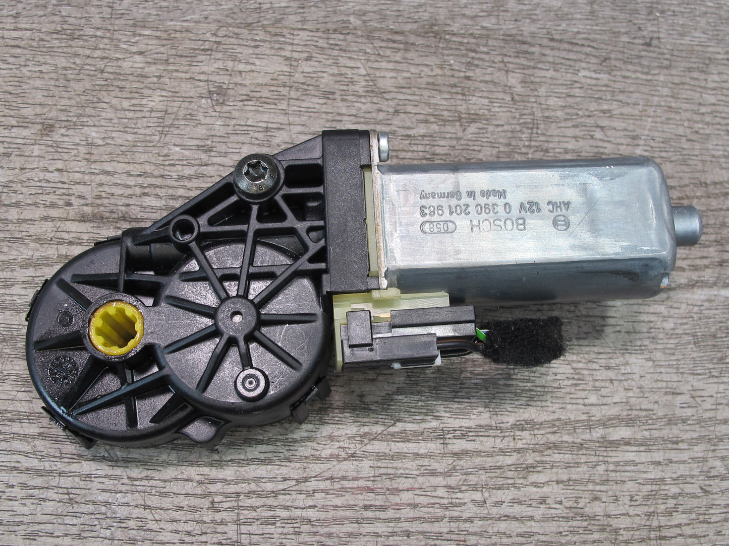 06-12 Bentley Continental Flying Spur Front Right Seat Motor Lumbar Control Set