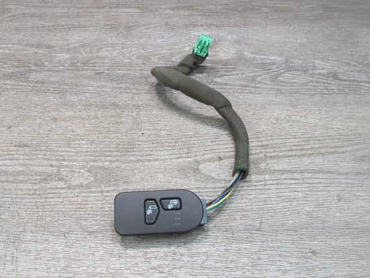 2003-2004 Hummer H2 Front Right Side Heated Seat Heater Switch 15117124