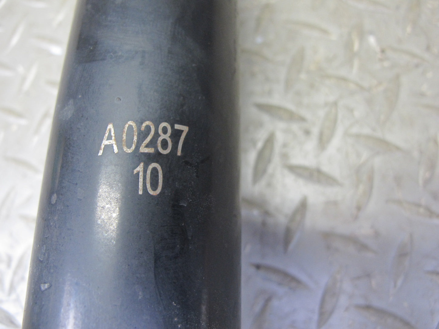 08-13 BMW E82 E88 135i Rear Left & Right M-sport Strut Shock Absorber Set OEM