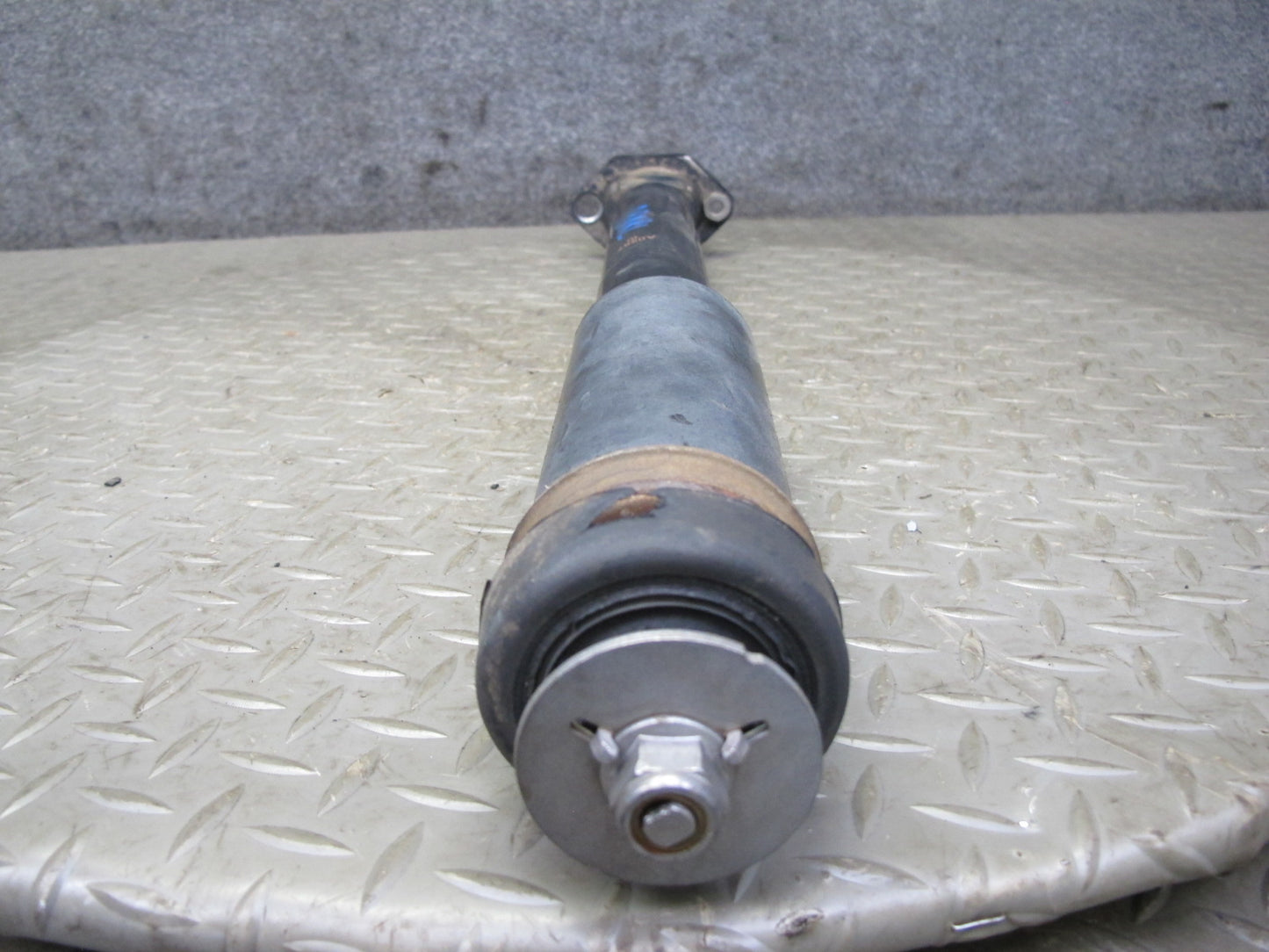 08-13 BMW E82 E88 135i Rear Left & Right M-sport Strut Shock Absorber Set OEM