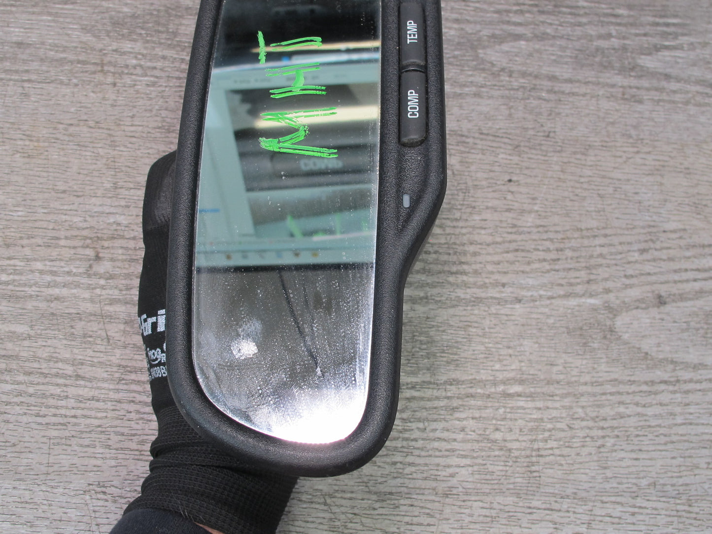 2003-2009 Hummer H2 Front Windshield Interior Auto Dim Rear View Mirror Black