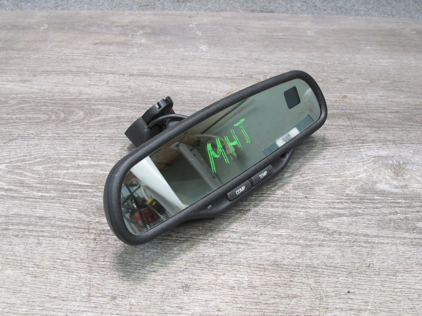 2003-2009 Hummer H2 Front Windshield Interior Auto Dim Rear View Mirror Black