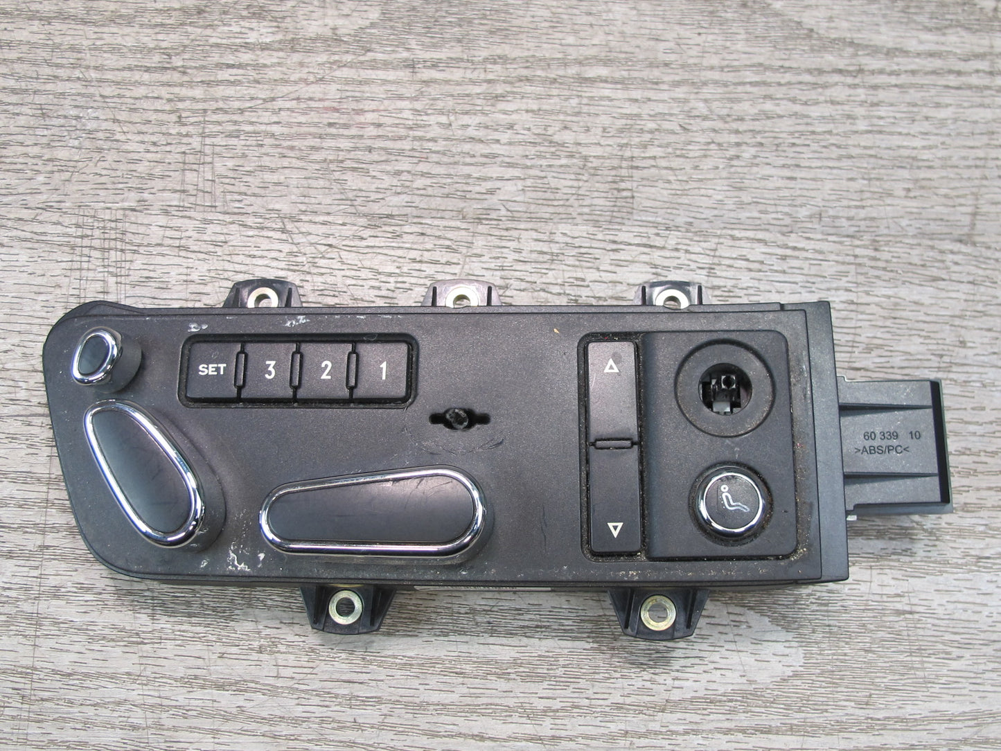 2006-2012 Bentley Continental Flying Spur Front Right Seat Adjust Control Switch