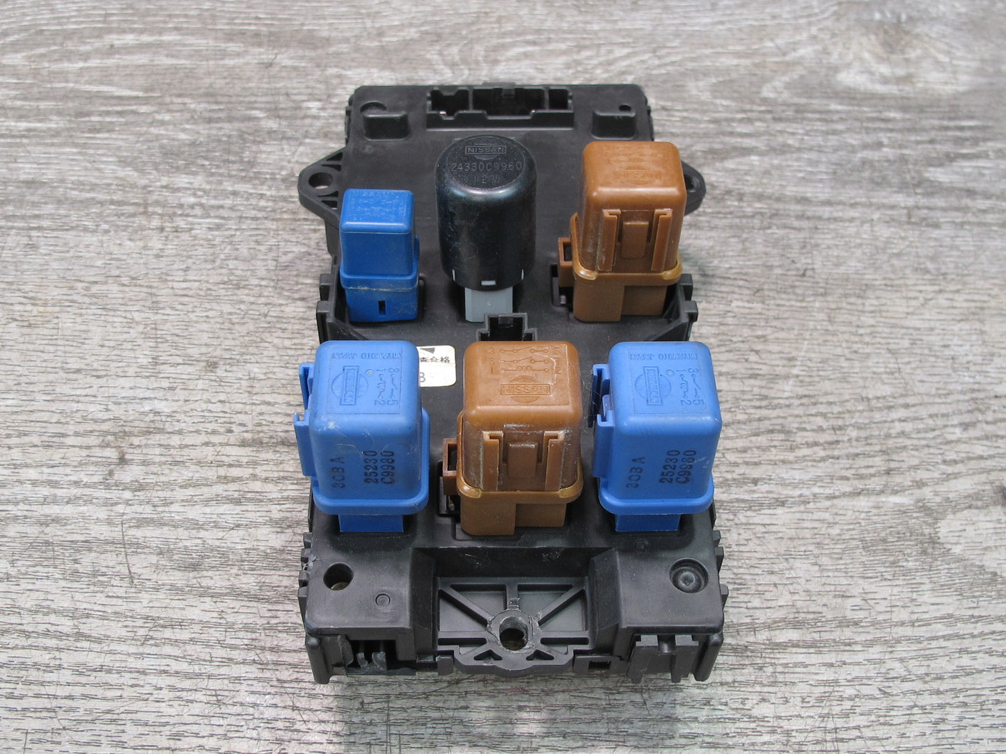 90-96 Nissan Z32 300ZX Turbo A/T Interior Cabin Fuse Relay Box OEM