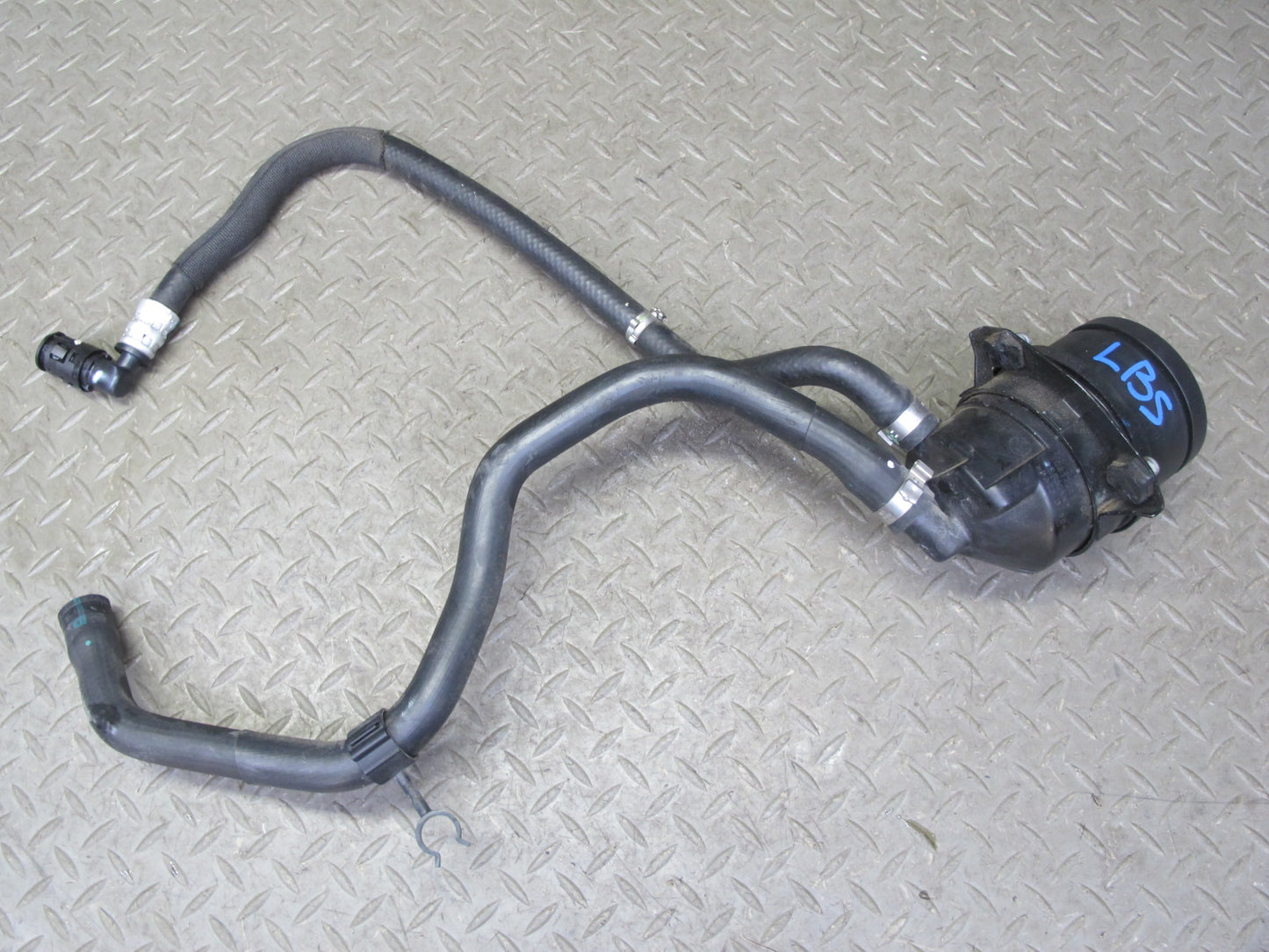 2012-2018 BMW F12 F13 M6 S63T Power Steering Fluid Oil Reservoir Tank W/ Line