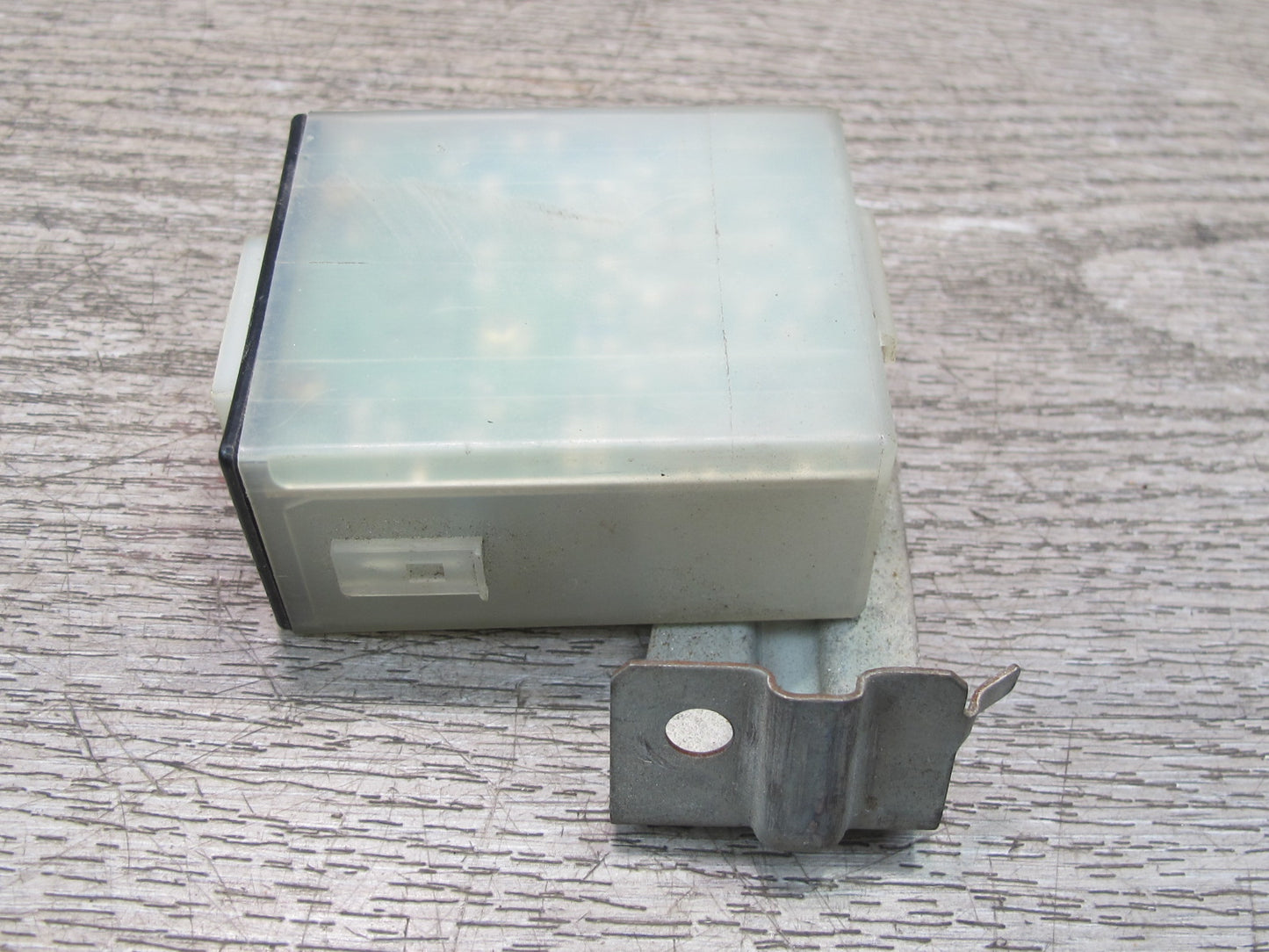 90-96 Nissan Z32 300ZX Antenna Relay Control Module Unit OEM