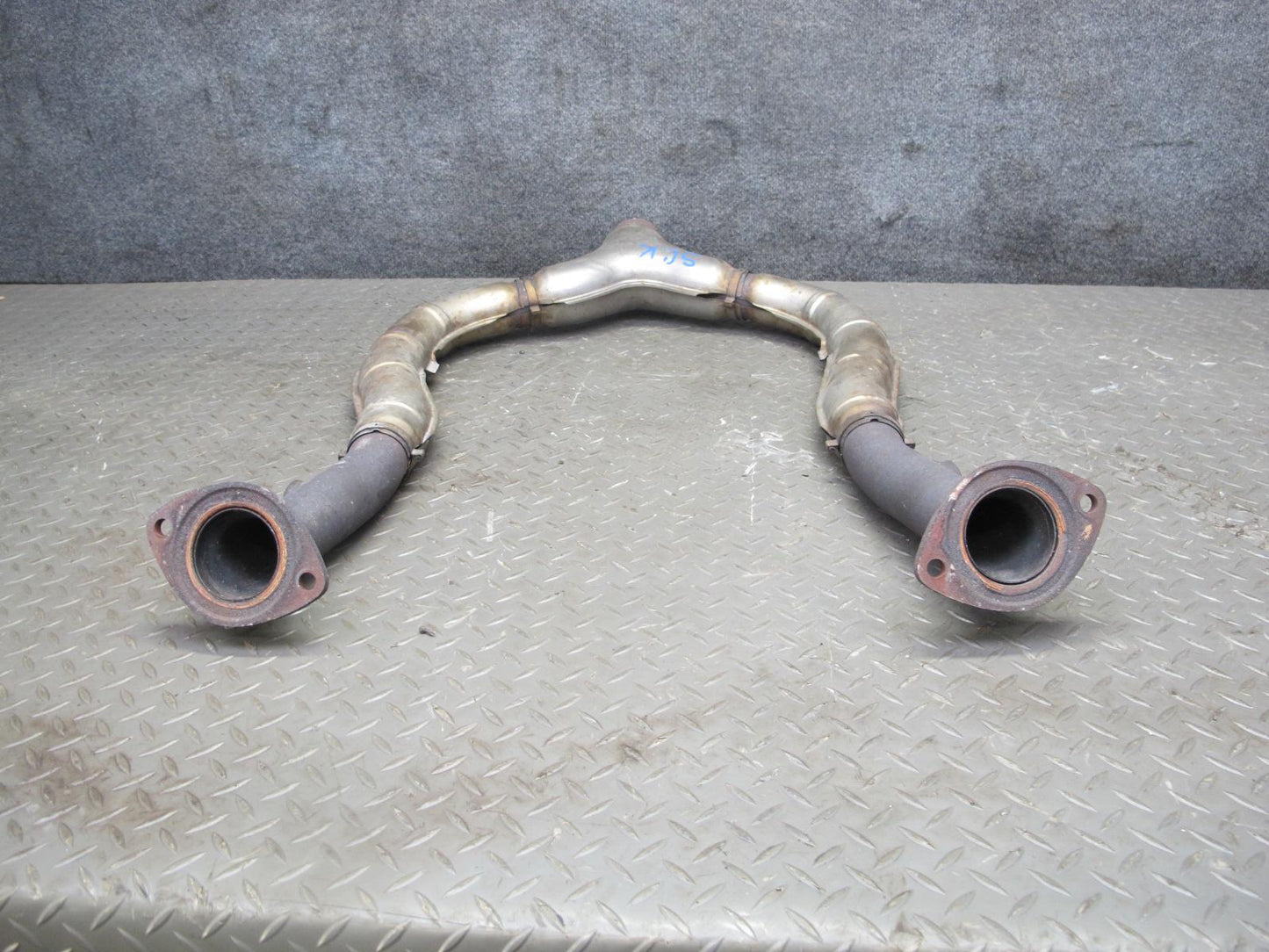 02-10 Lexus Z40 SC430 Front Exhaust Y Pipe Line OEM