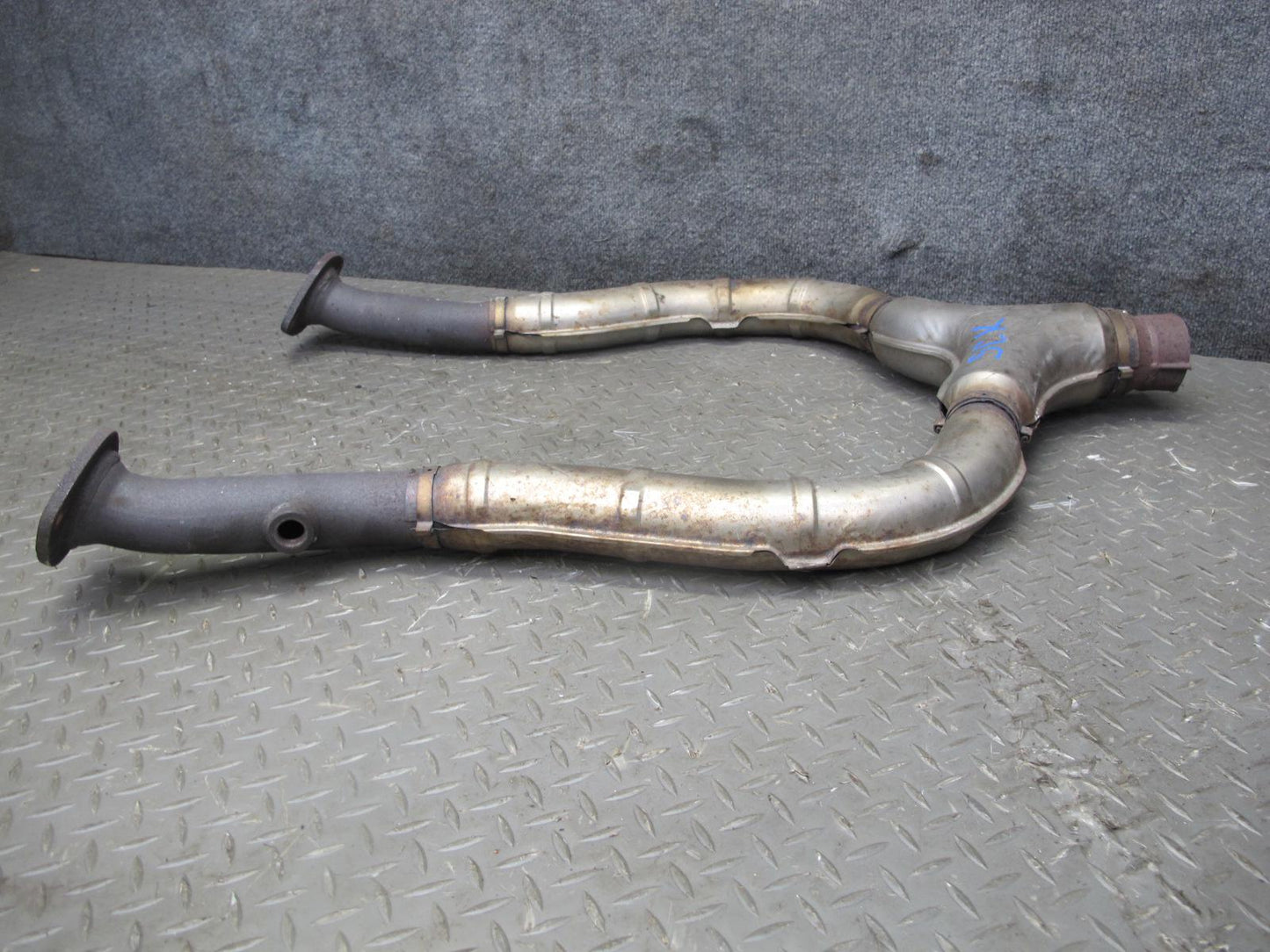 02-10 Lexus Z40 SC430 Front Exhaust Y Pipe Line OEM