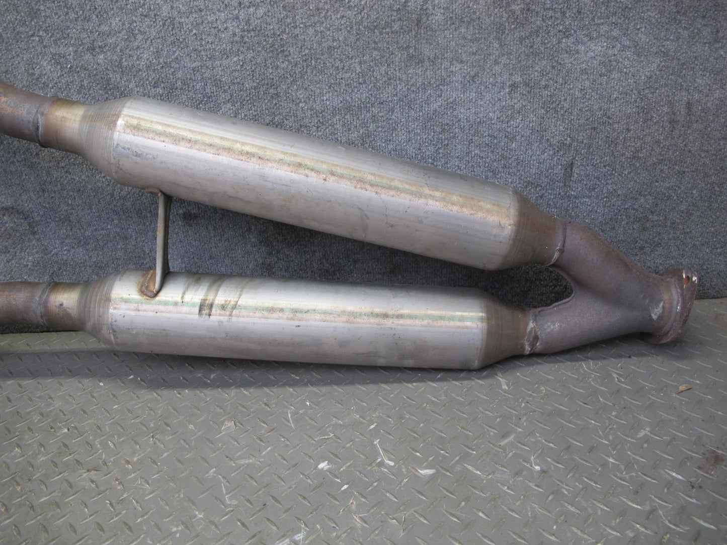 02-10 Lexus Z40 SC430 Center Exhaust Pipe OEM