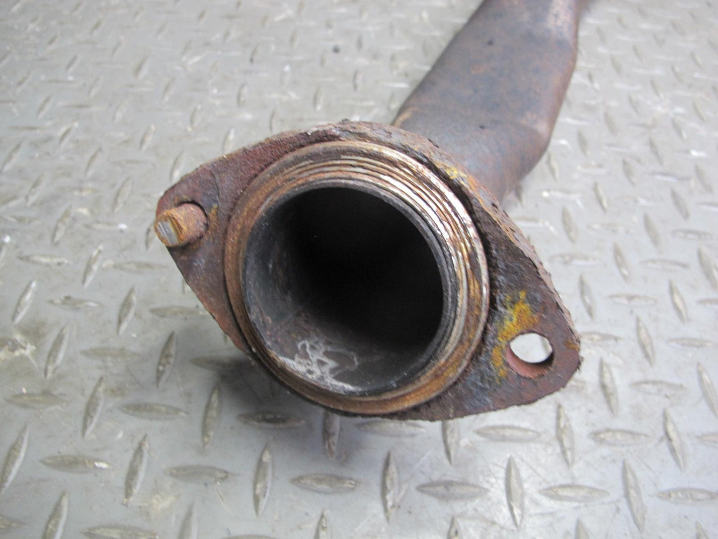 02-10 Lexus Z40 SC430 Center Exhaust Pipe OEM