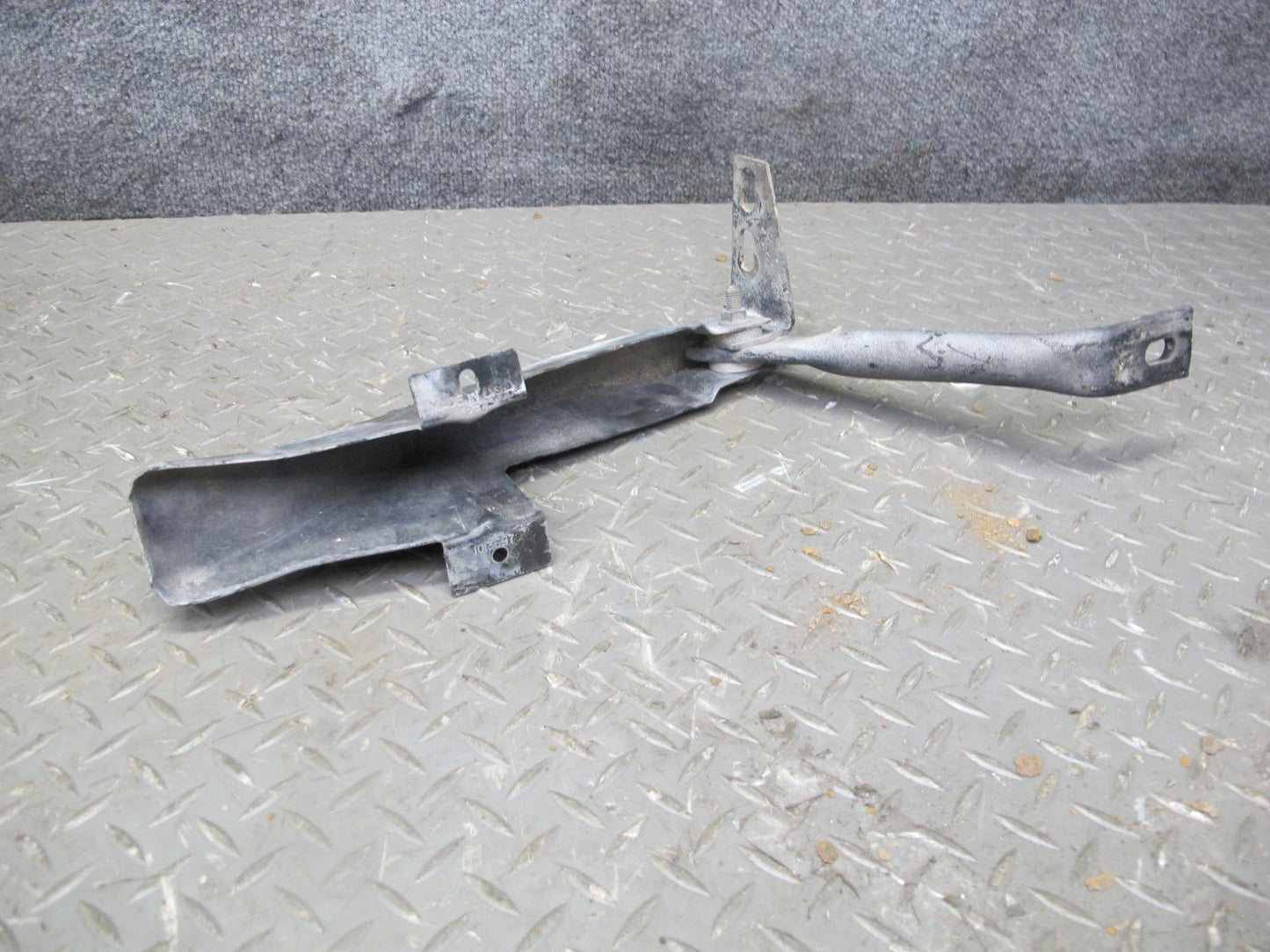 91-96 Chevrolet Corvette C4 Front Bumper Impact Bar w Skid Plates OEM