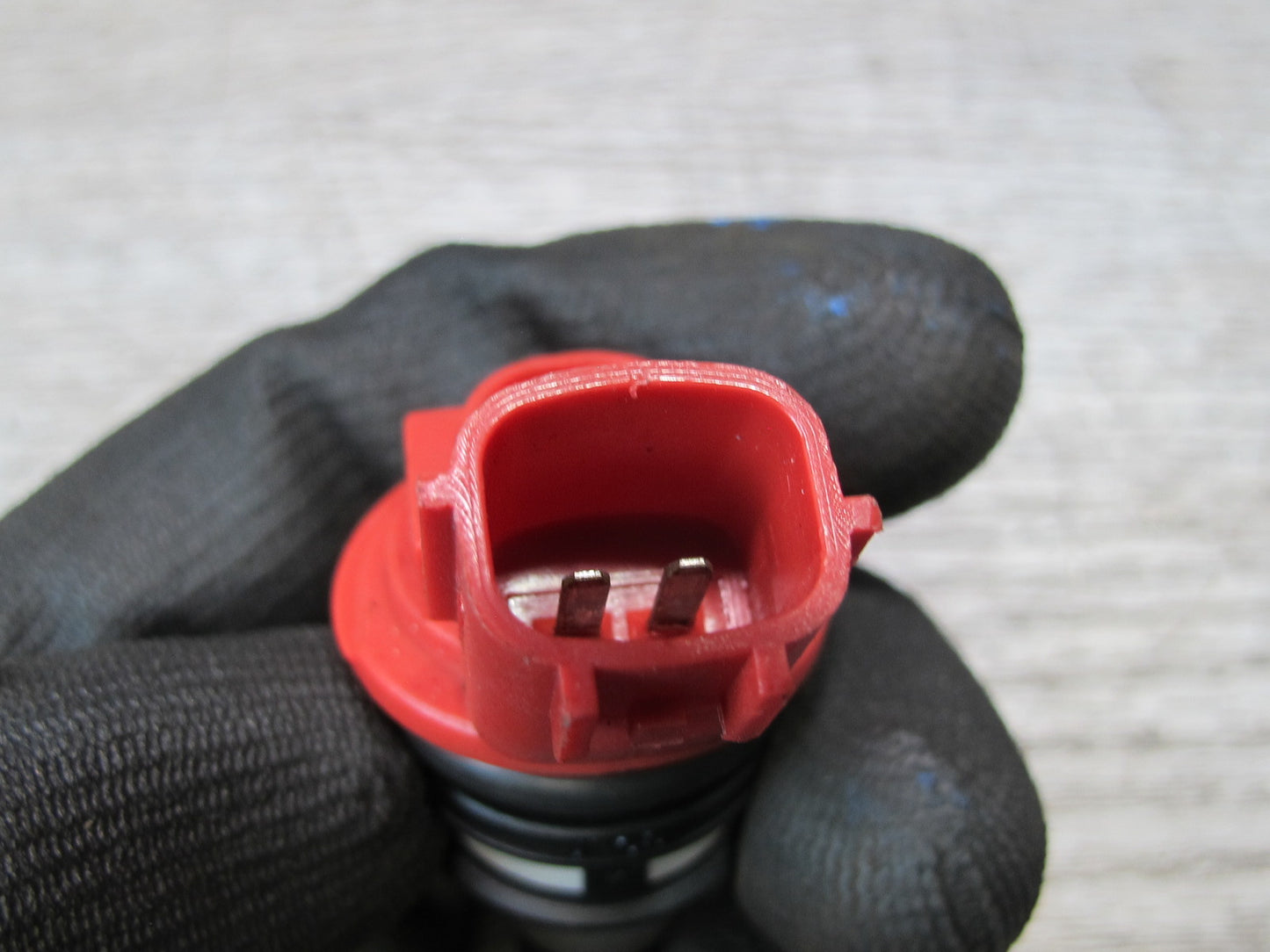 90-96 Nissan Z32 300ZX Turbo Set of 4 RED & Blue Fuel Injector