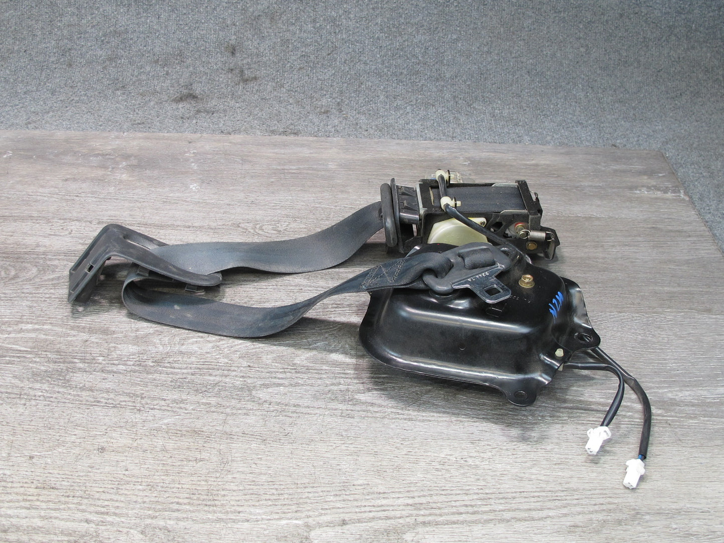 90-96 NISSAN 300ZX Z32 2-SEAT FRONT LEFT & RIGHT SIDE SEATBELT RETRACTOR SET OEM