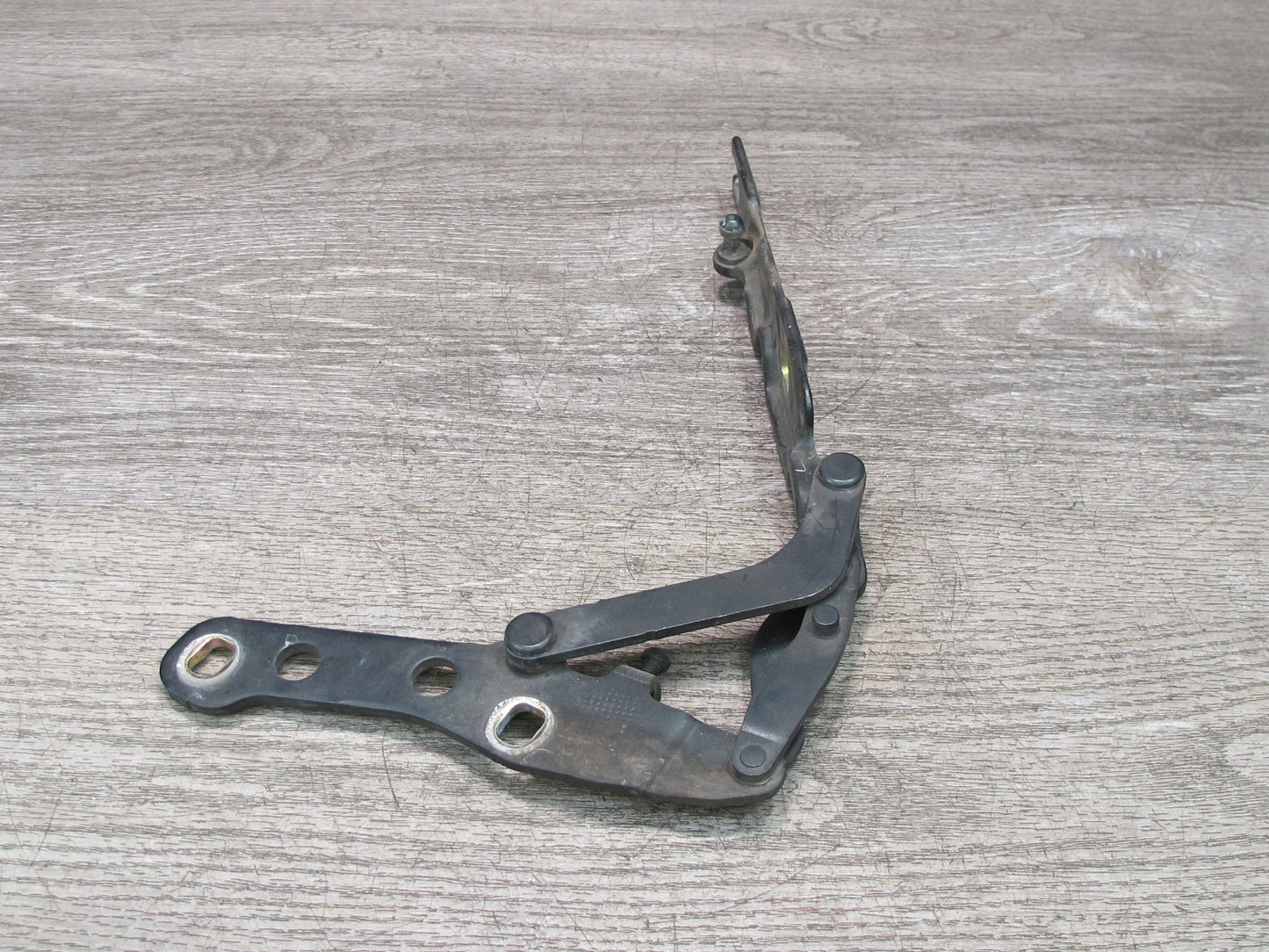 01-06 BMW E46 330ci Set of 2 Front Left & Right Hood Hinge Green OEM