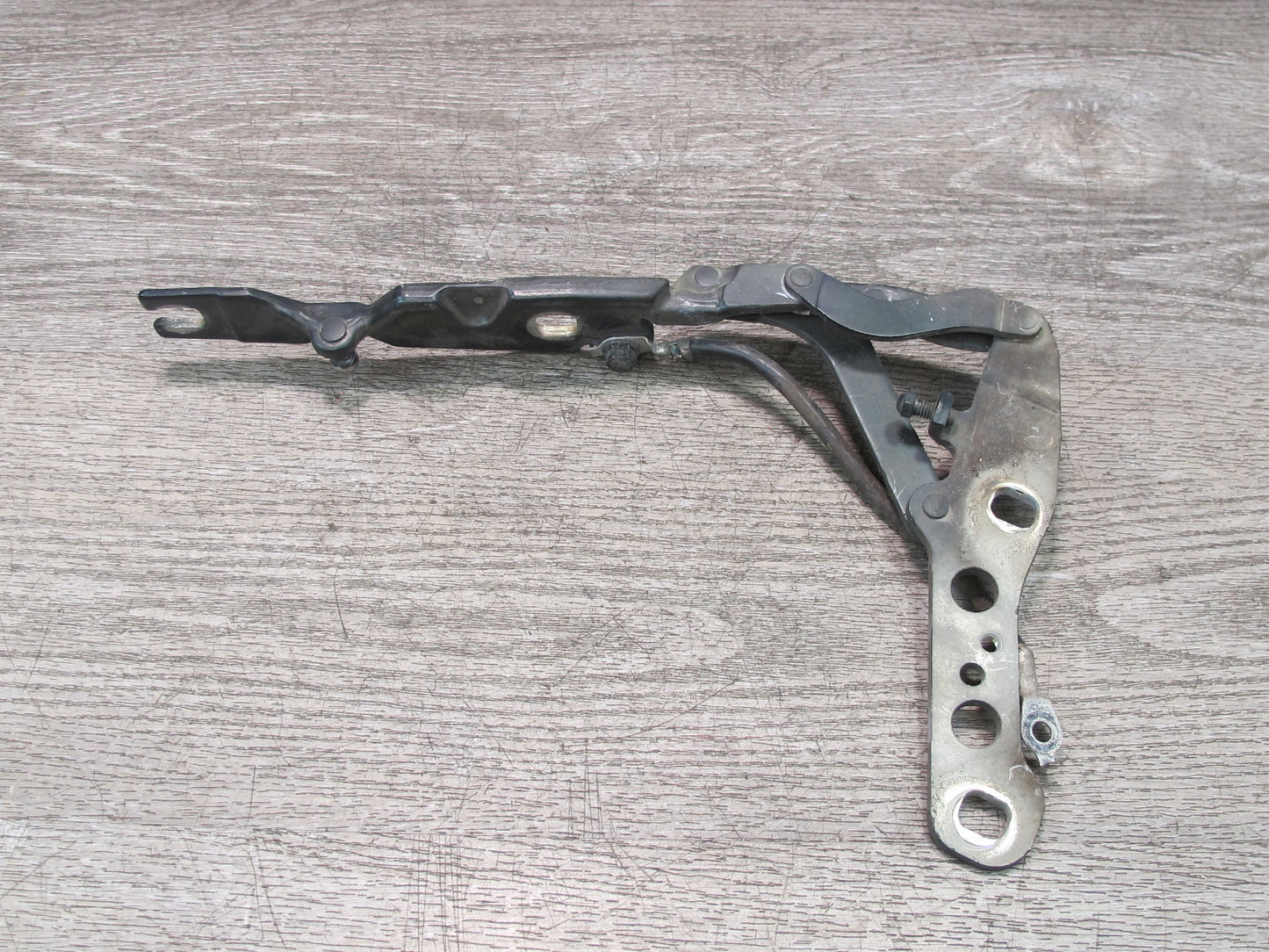 01-06 BMW E46 330ci Set of 2 Front Left & Right Hood Hinge Green OEM