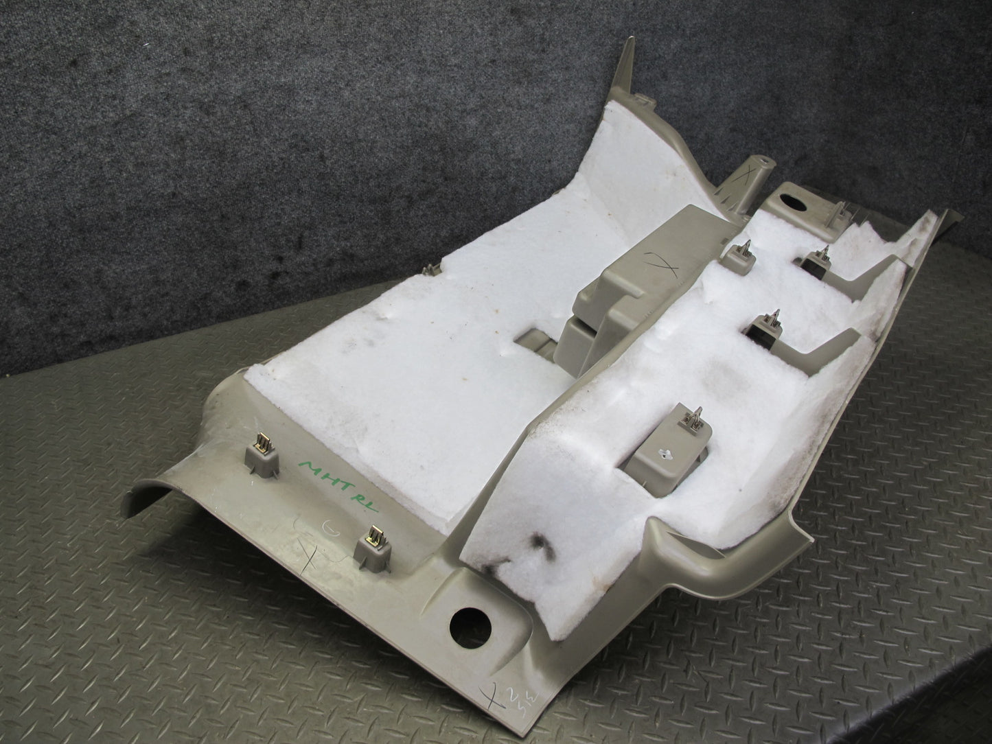 2003-2004 Hummer H2 Rear Left Driver Side Trunk Quarter Trim Cover Panel