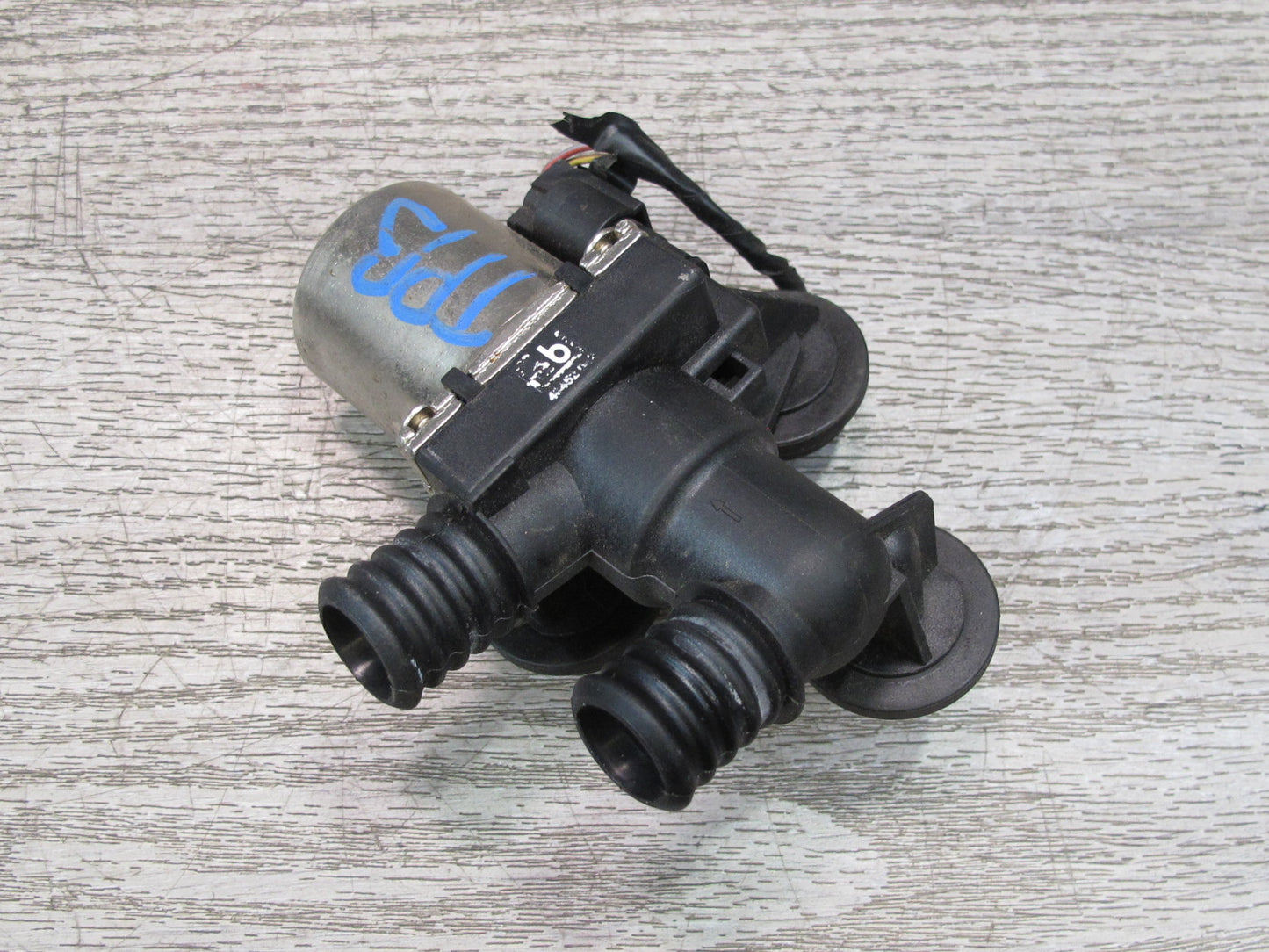 01-06 BMW E46 330CI Heater Control Coolant Water Valve Pump Febi