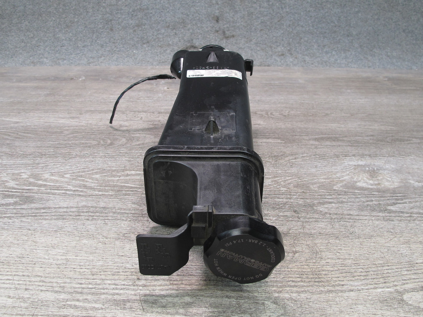 01-06 BMW E46 330ci Engine Coolant Expansion Reservoir Behr
