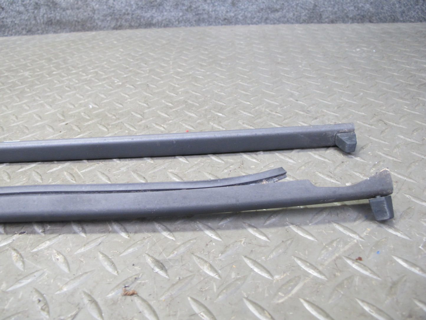 90-96 Nissan Z32 300ZX Coupe Set of 2 Front Windshield Side Panel Molding OEM