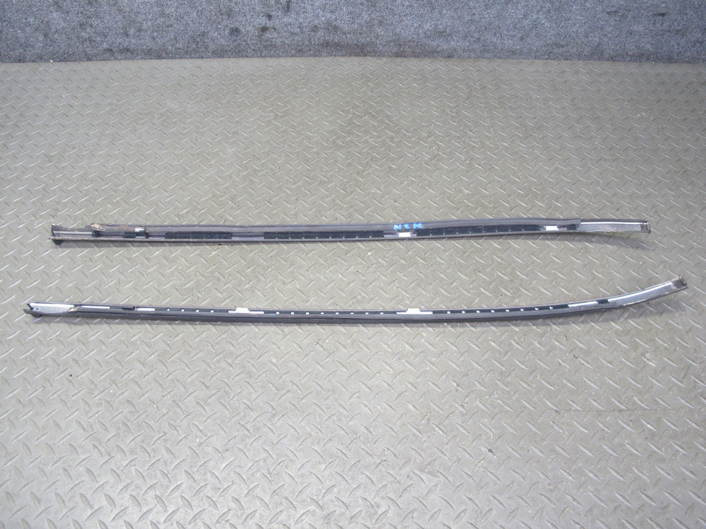 90-96 Nissan Z32 300ZX Coupe Set of 2 Front Windshield Side Panel Molding OEM