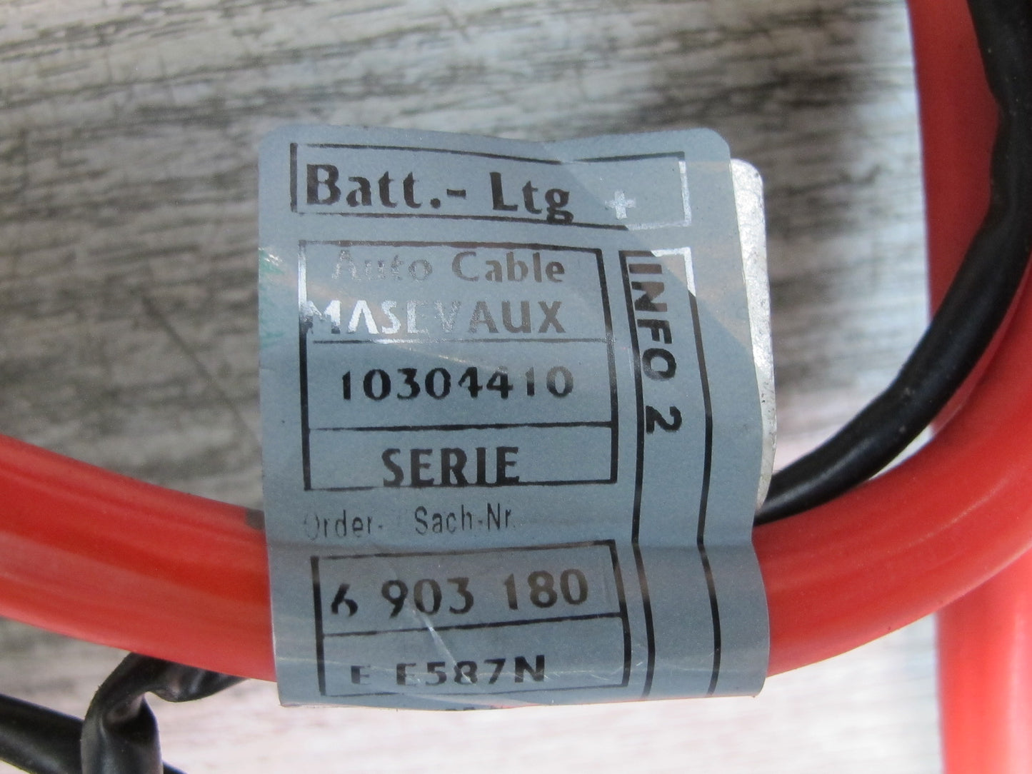 01-06 BMW E46 330ci M54 Convertible Plus Pole Positive Battery Cable 6903180 OEM
