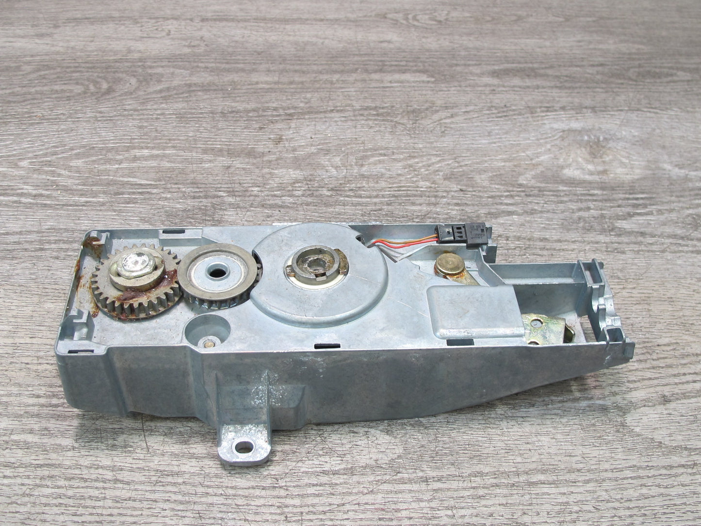 01-06 BMW E46 330ci Convertible Folding TOP Drive Motor Mechanism OEM