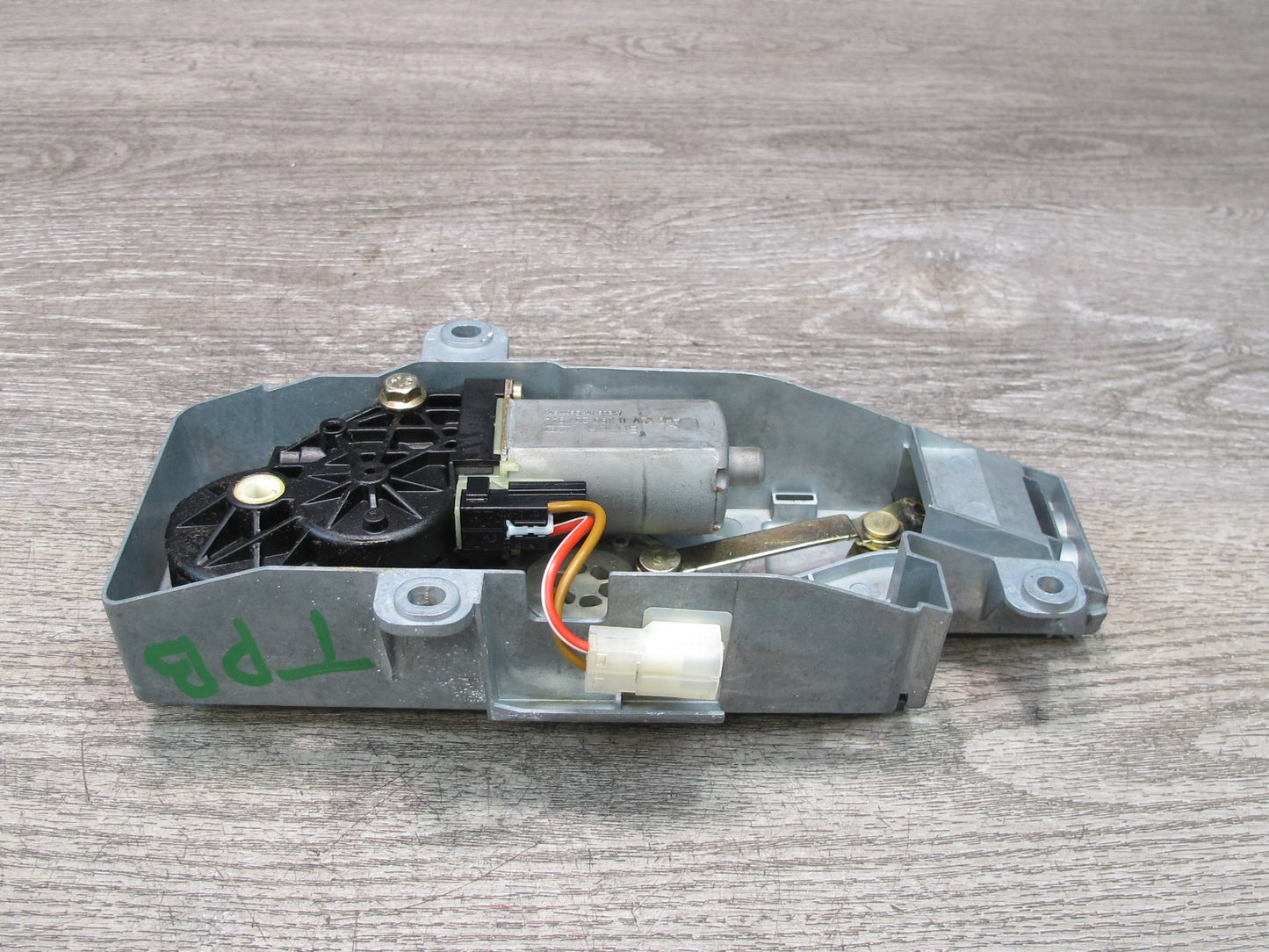 01-06 BMW E46 330ci Convertible Folding TOP Drive Motor Mechanism OEM