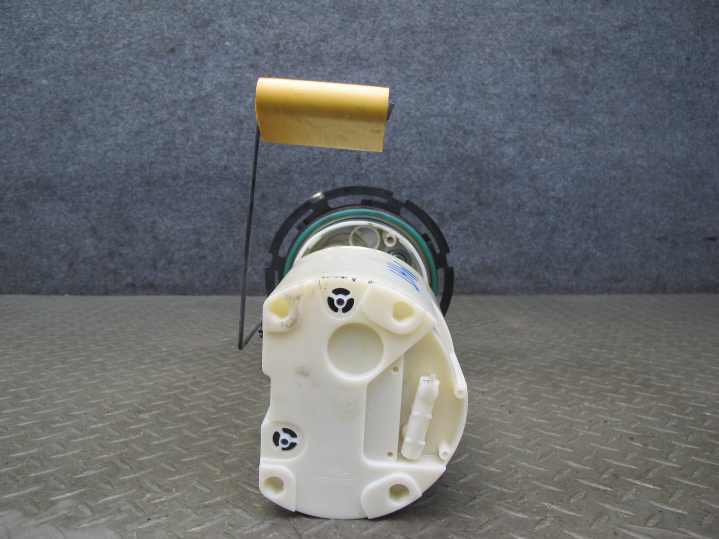 2004 Hummer H2 Fuel Pump Level Sensor Sending Unit Assembly