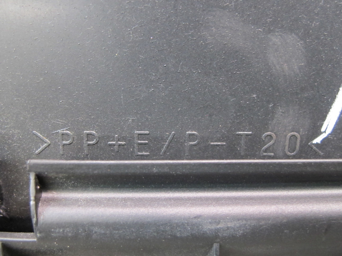 02-05 Lexus Z40 SC430 Dash Glove Box Compartment Storage Ecru OEM