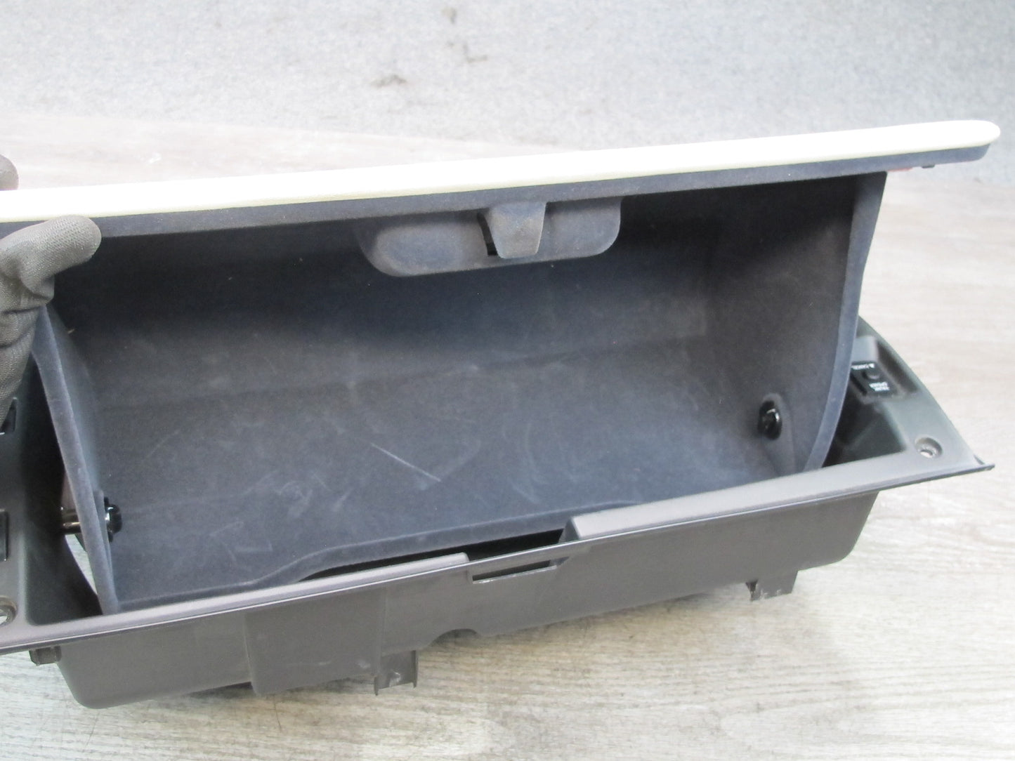 02-05 Lexus Z40 SC430 Dash Glove Box Compartment Storage Ecru OEM