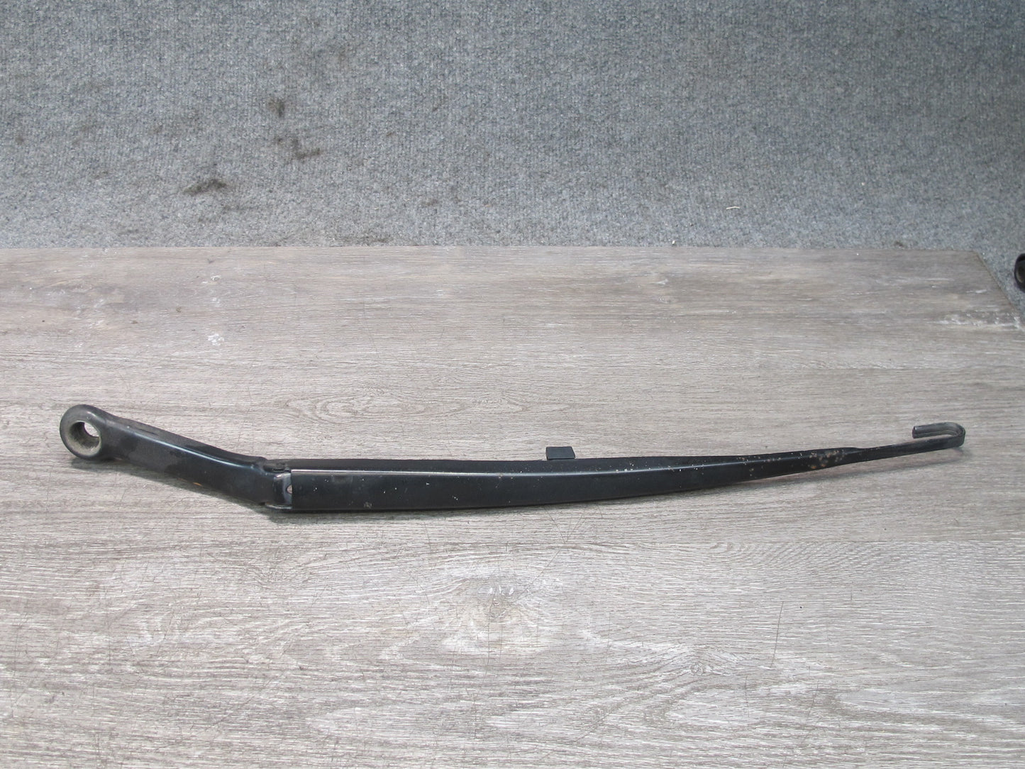 01-06 BMW E46 330ci Coupe Convertible Left & Right Windshield Wiper Arm Set OEM
