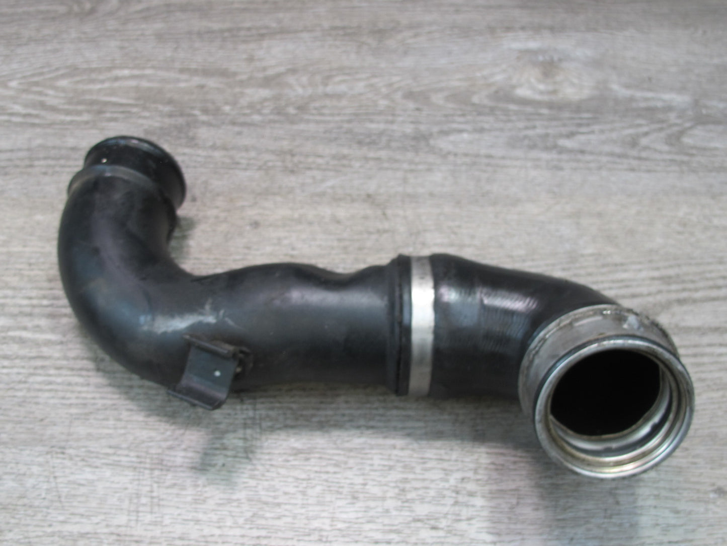 08-13 BMW E82 E88 135i Turbo Air Intake Charge Hose Pipe Line 7556553 OEM